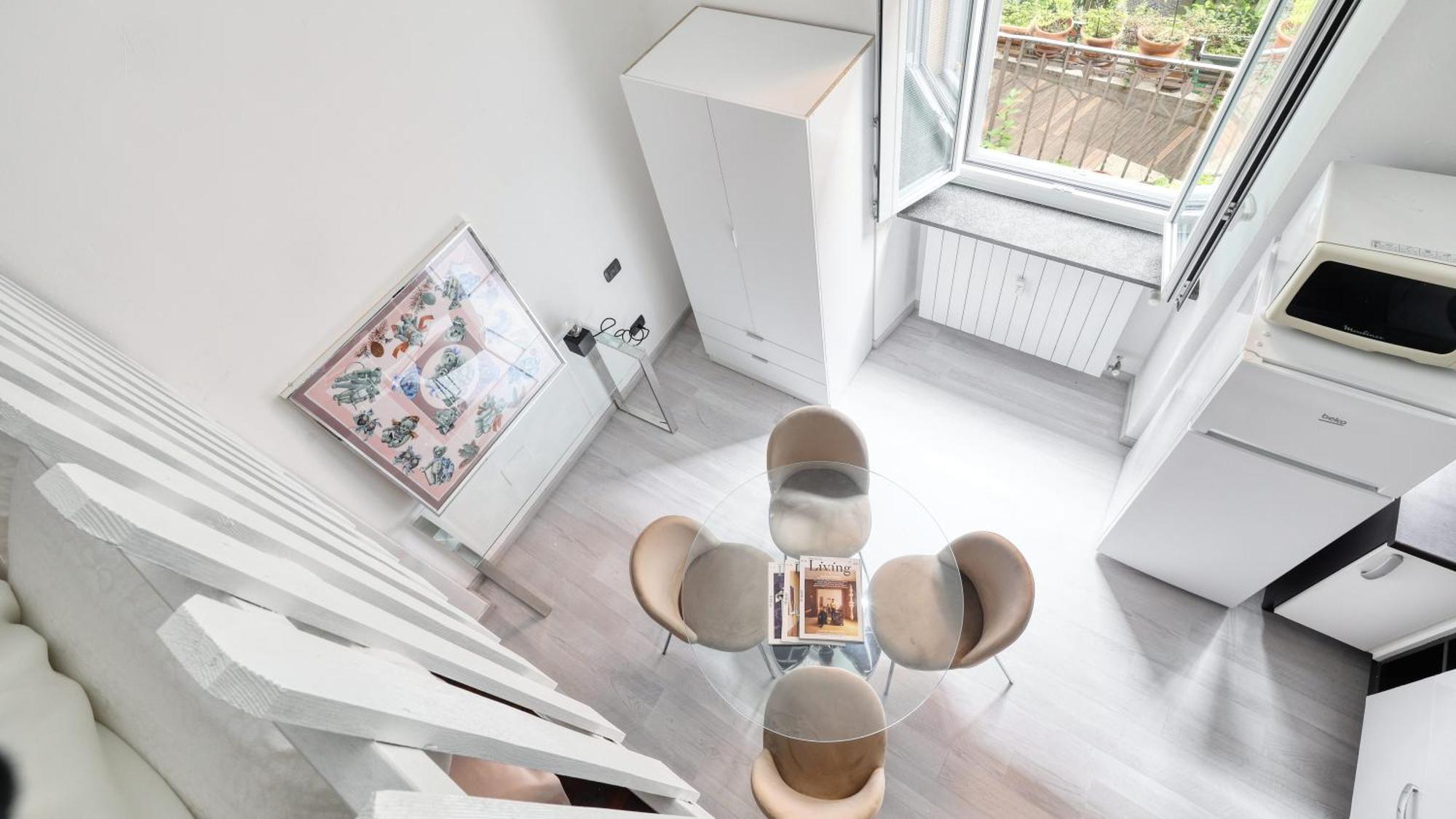 Ideal Rent - Viale Corsica 41