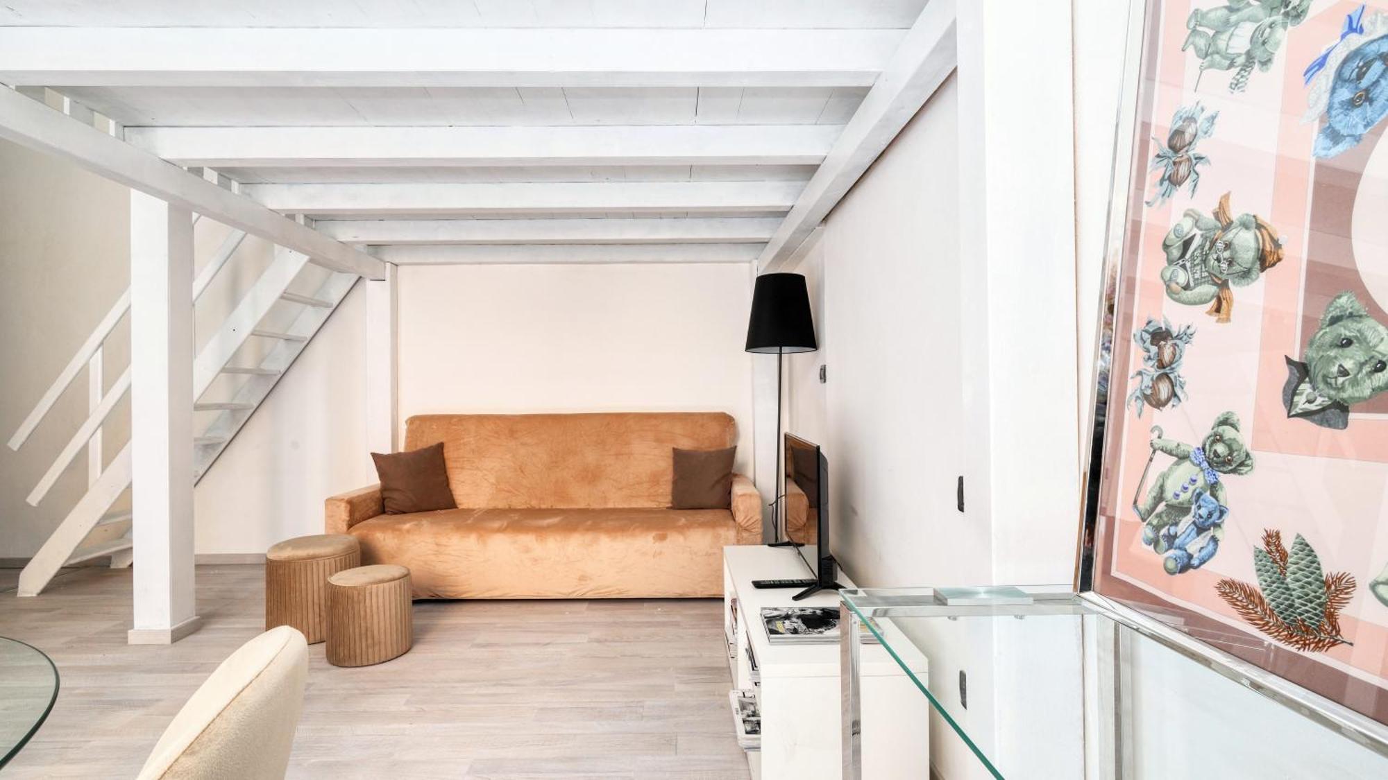 Ideal Rent - Viale Corsica 41 *
