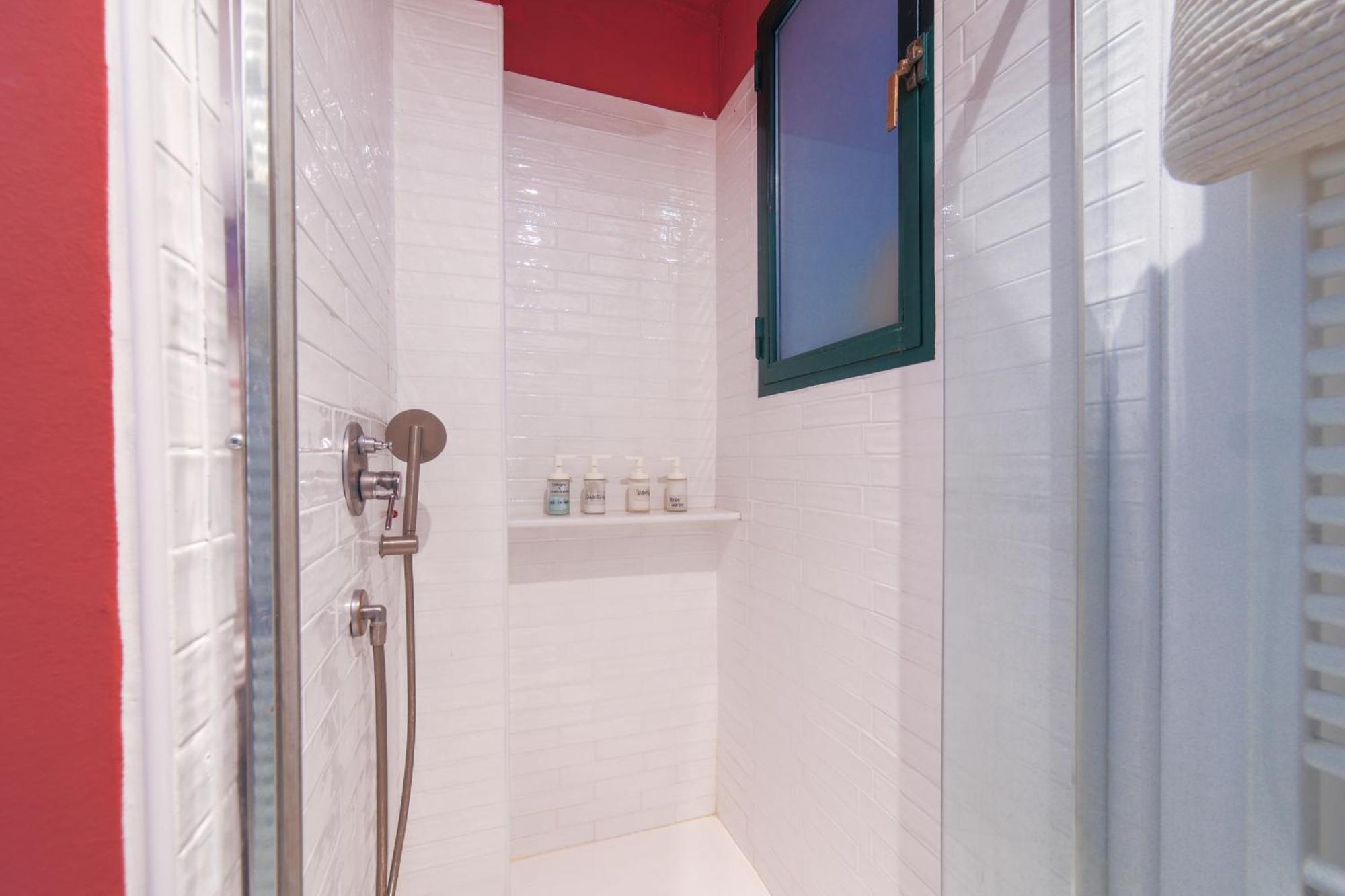 Central Station/duomo Area Stylish Apartment