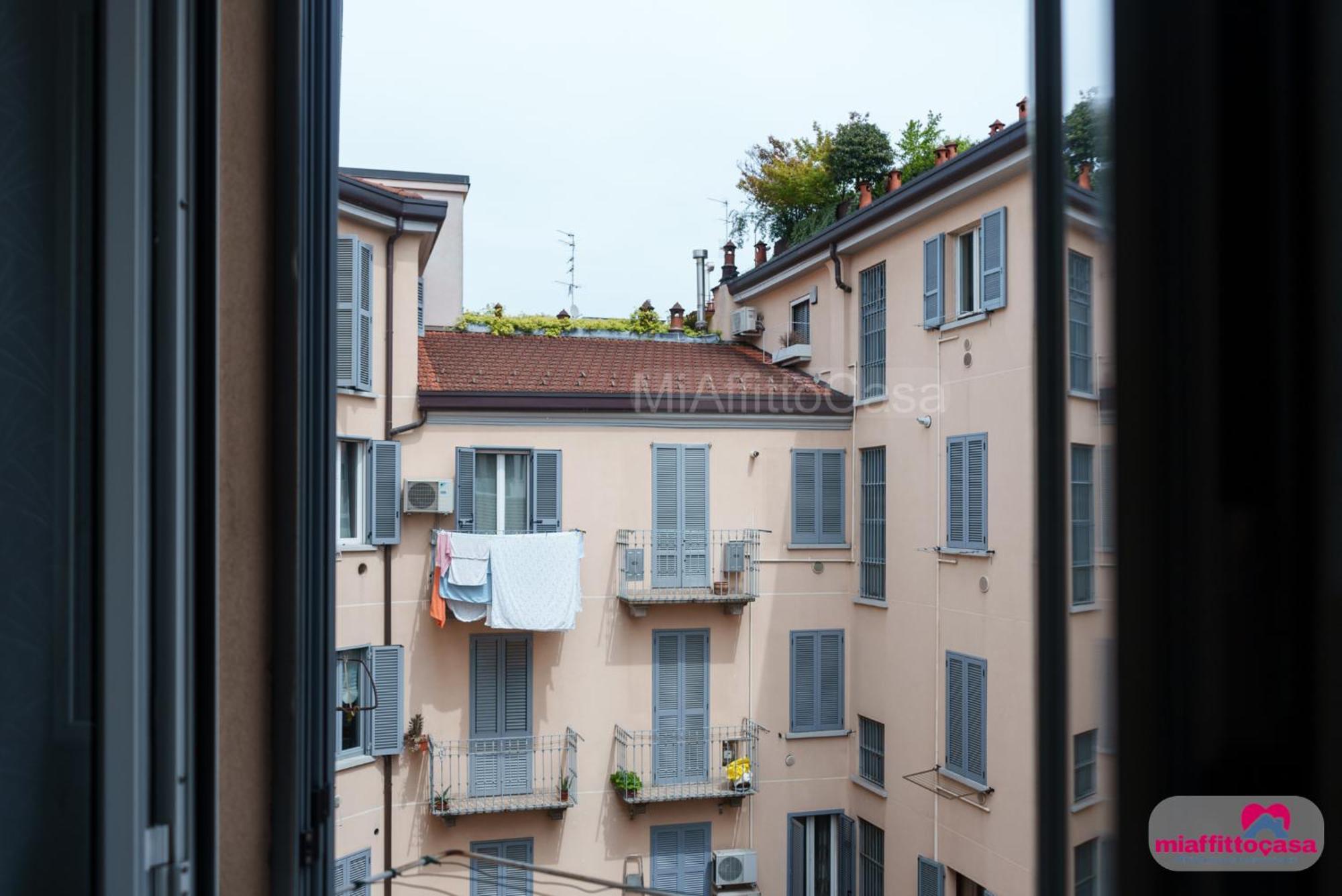 Apartment Looking 4 Station Close To Center Mailand