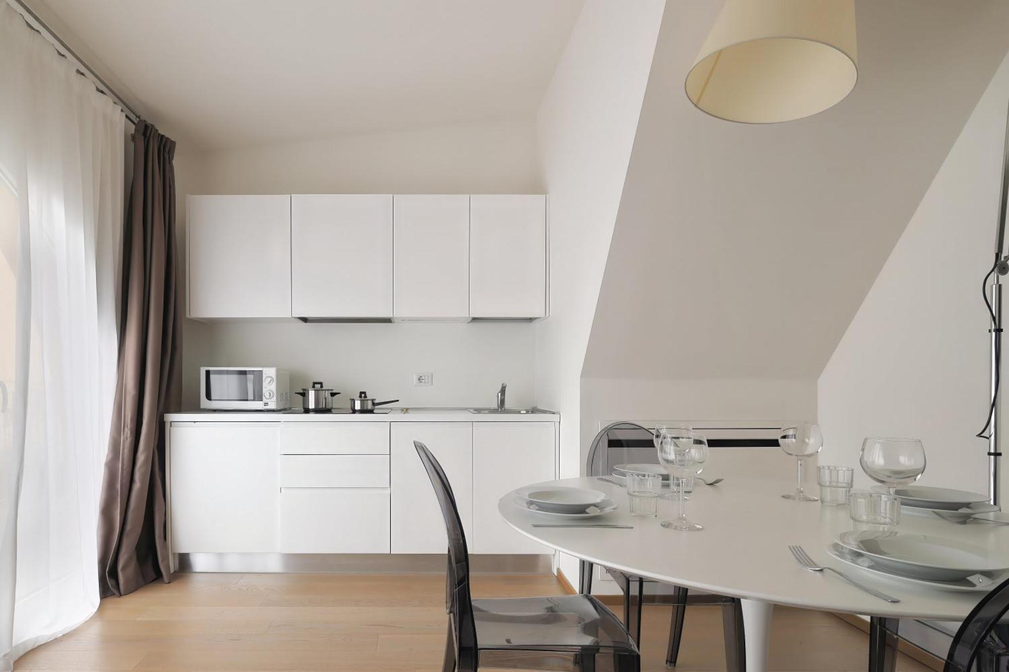 Joivy Corso Como 11 - Castello Apartment Milan