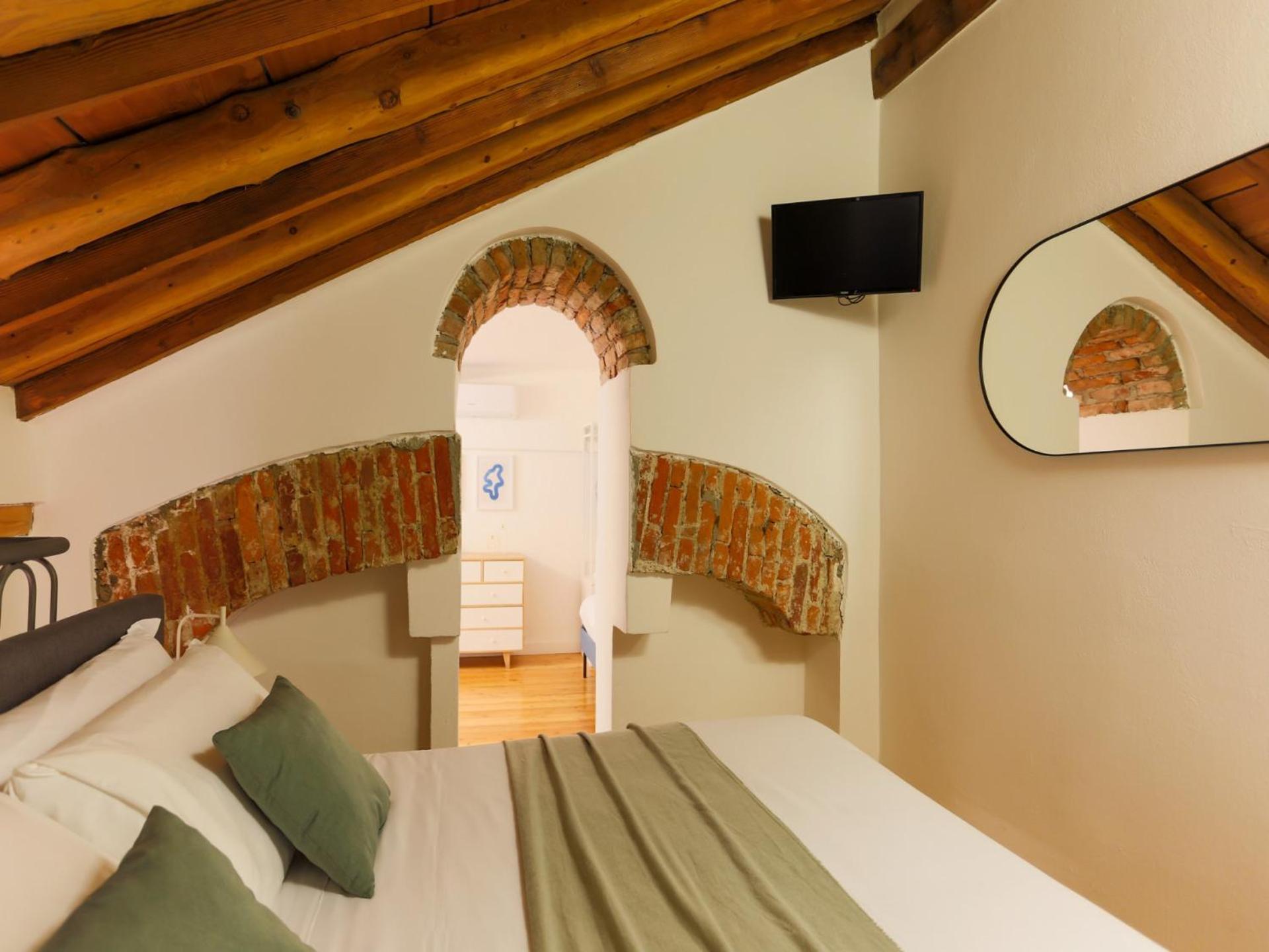 The Rent - In Crocetta Apartamento