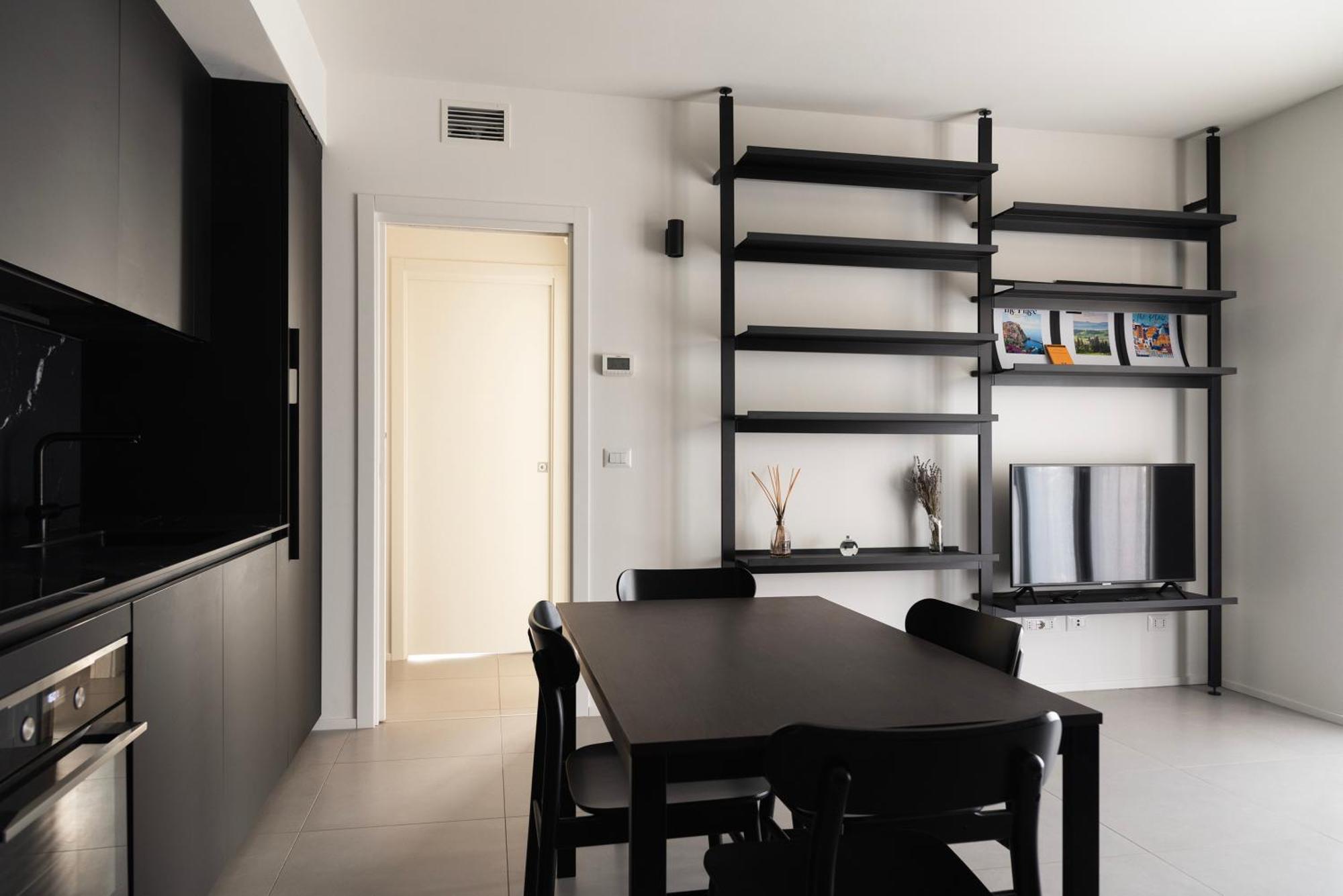 San Siro Fiera - Youhosty Apartment