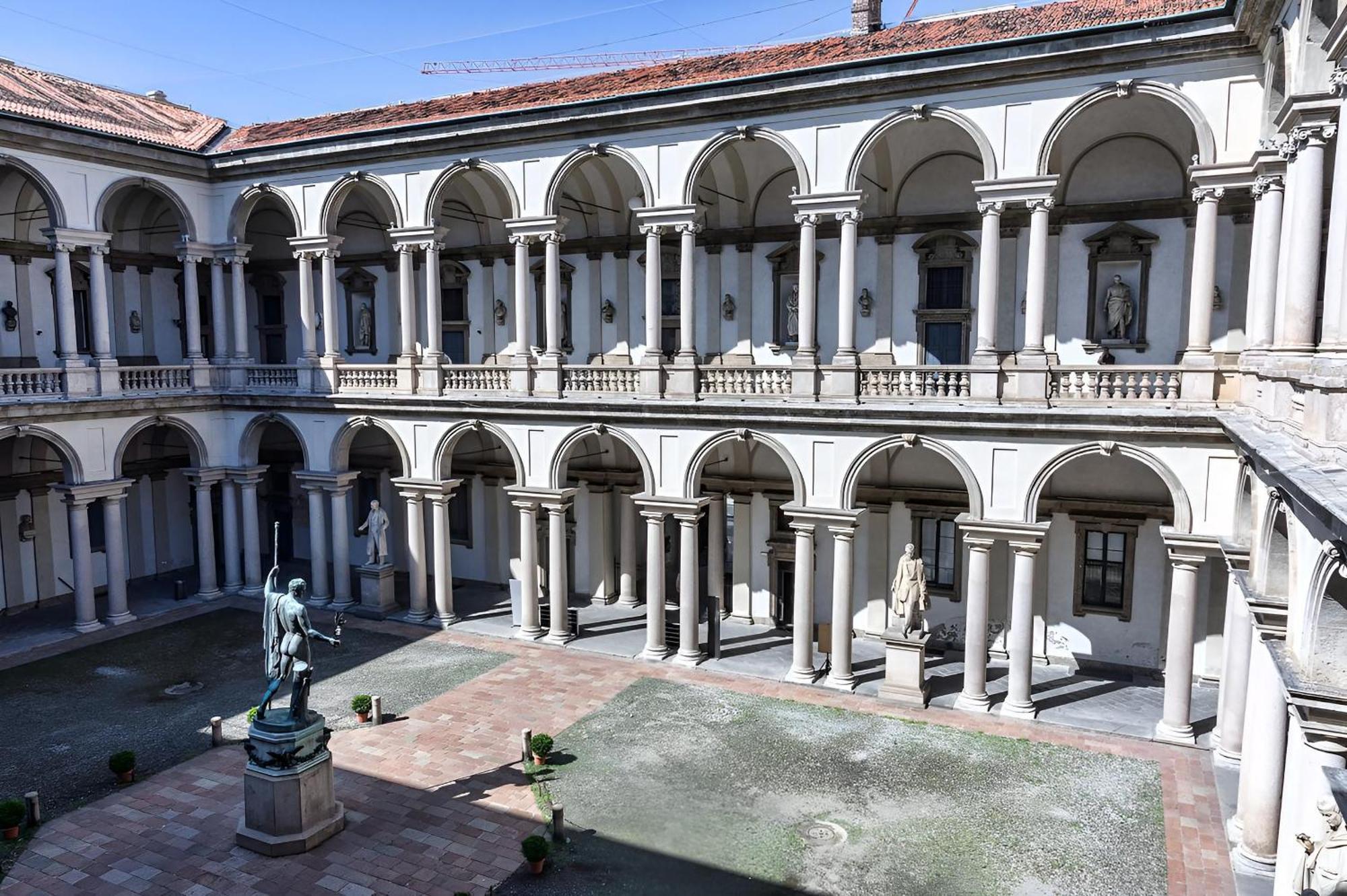 Apartment Brera Vip Spotlight - Brera - Duomo - Castello Sforzesco - Lanza Metro M2 *