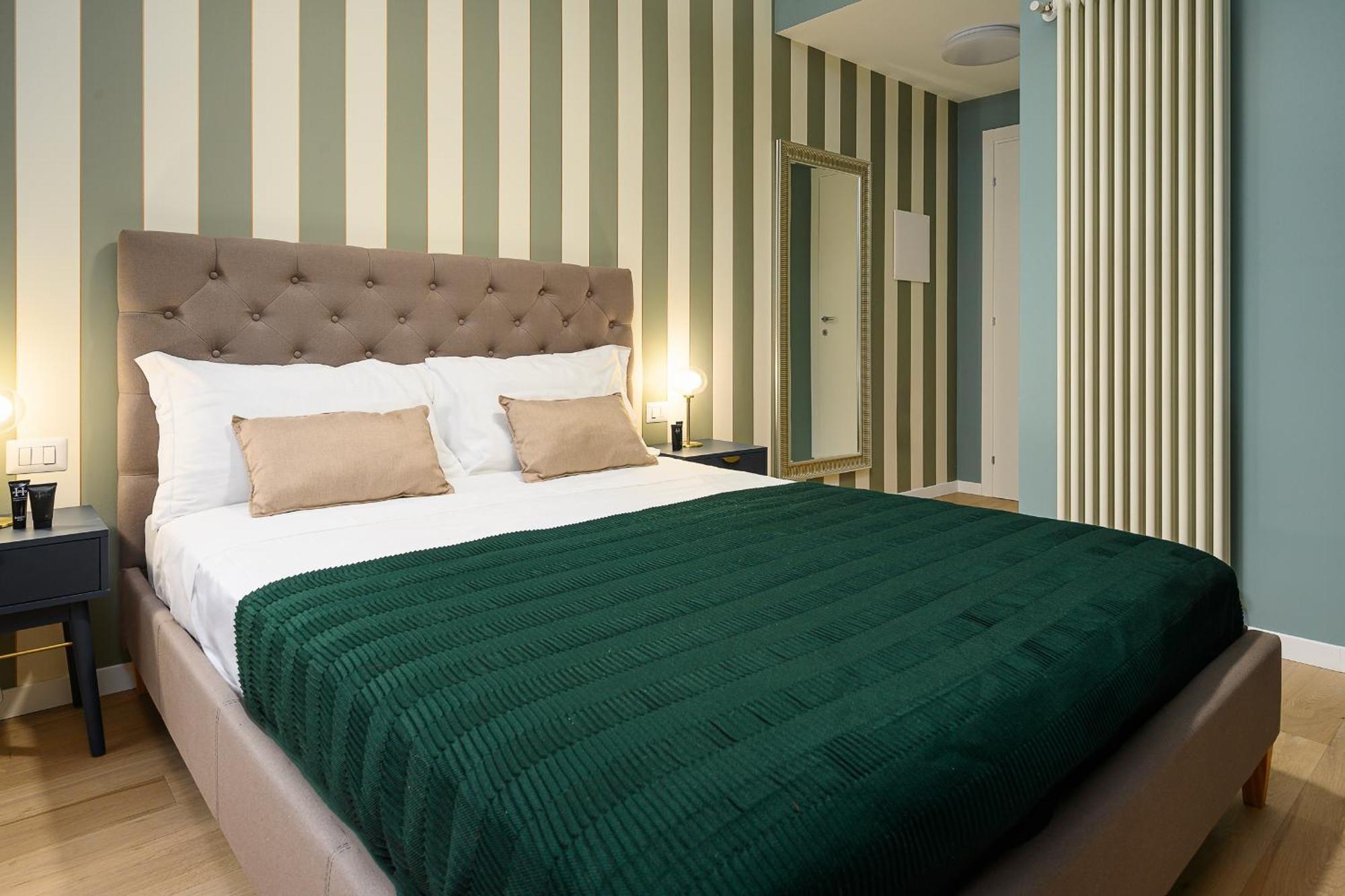 In Porta Garibaldi & Chinatown - Center Well Connected Apartment