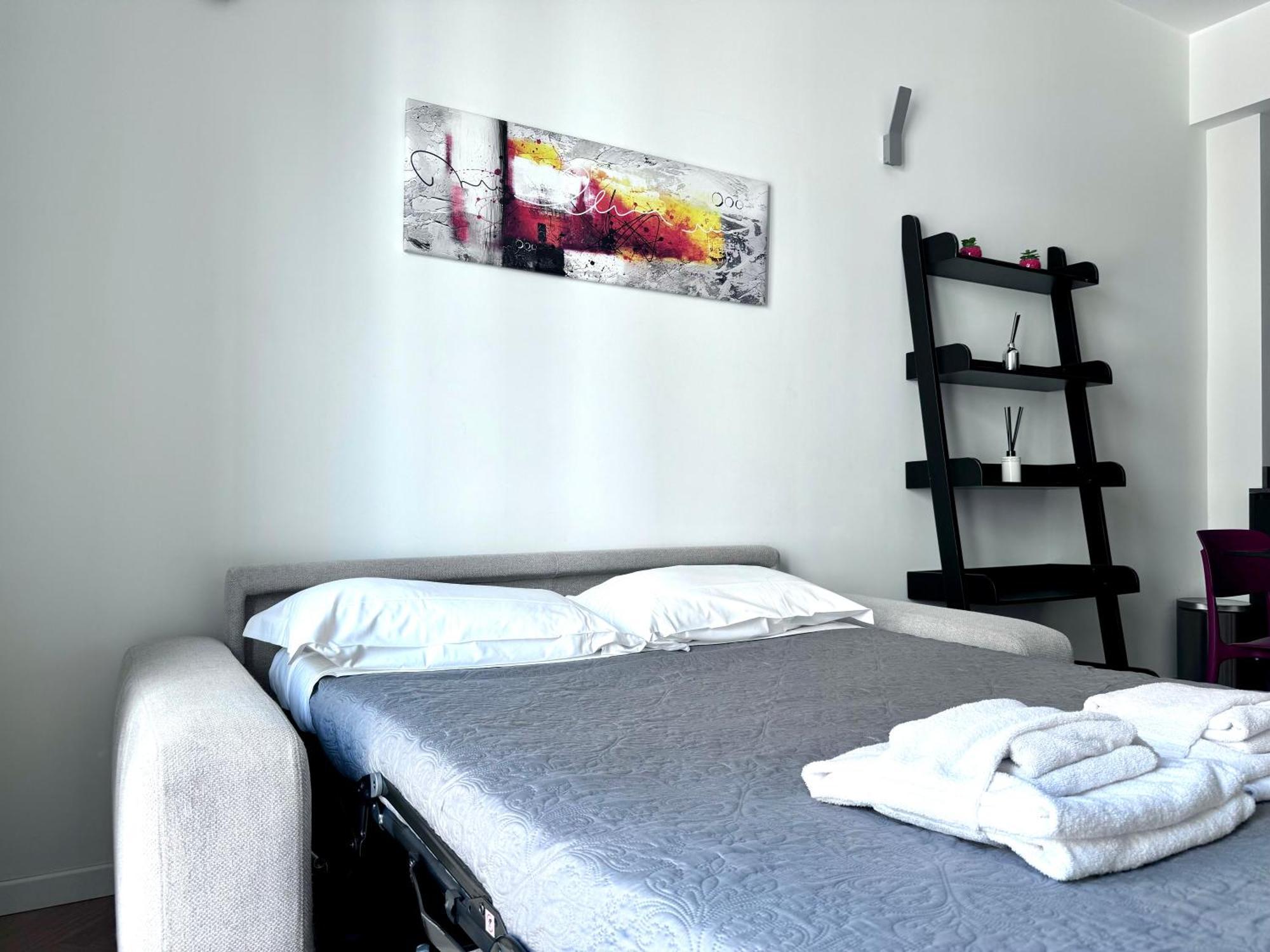 Cute And Duomo - Red Apartamento