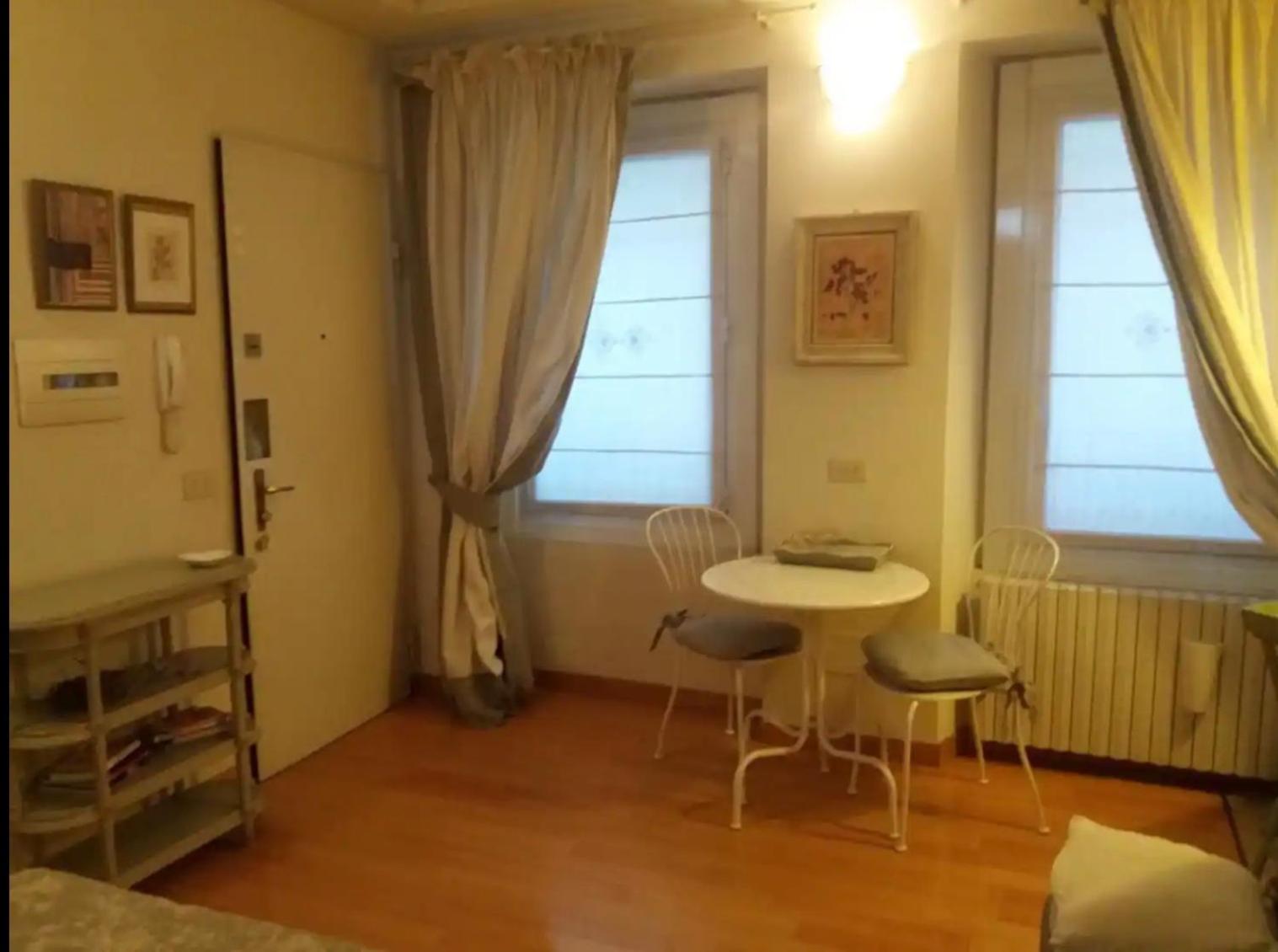 A Due Passi Da Piazza Duomo Apartamento Milão
