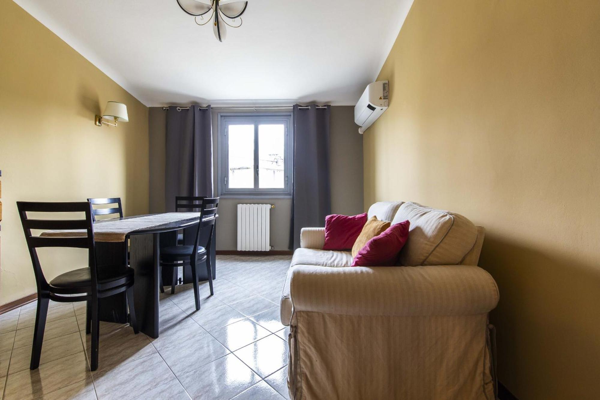 Castelfidardo 8 * Mailand