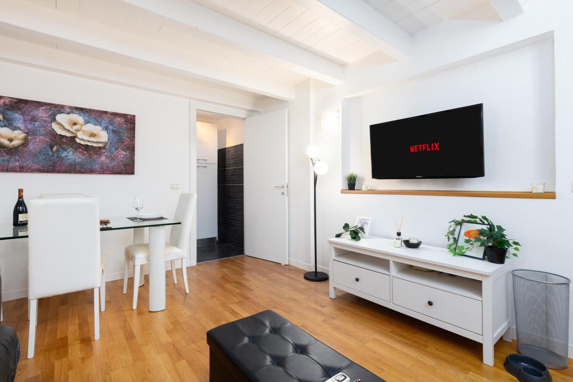 Prada Loft - Posto Auto Privato Apartamento