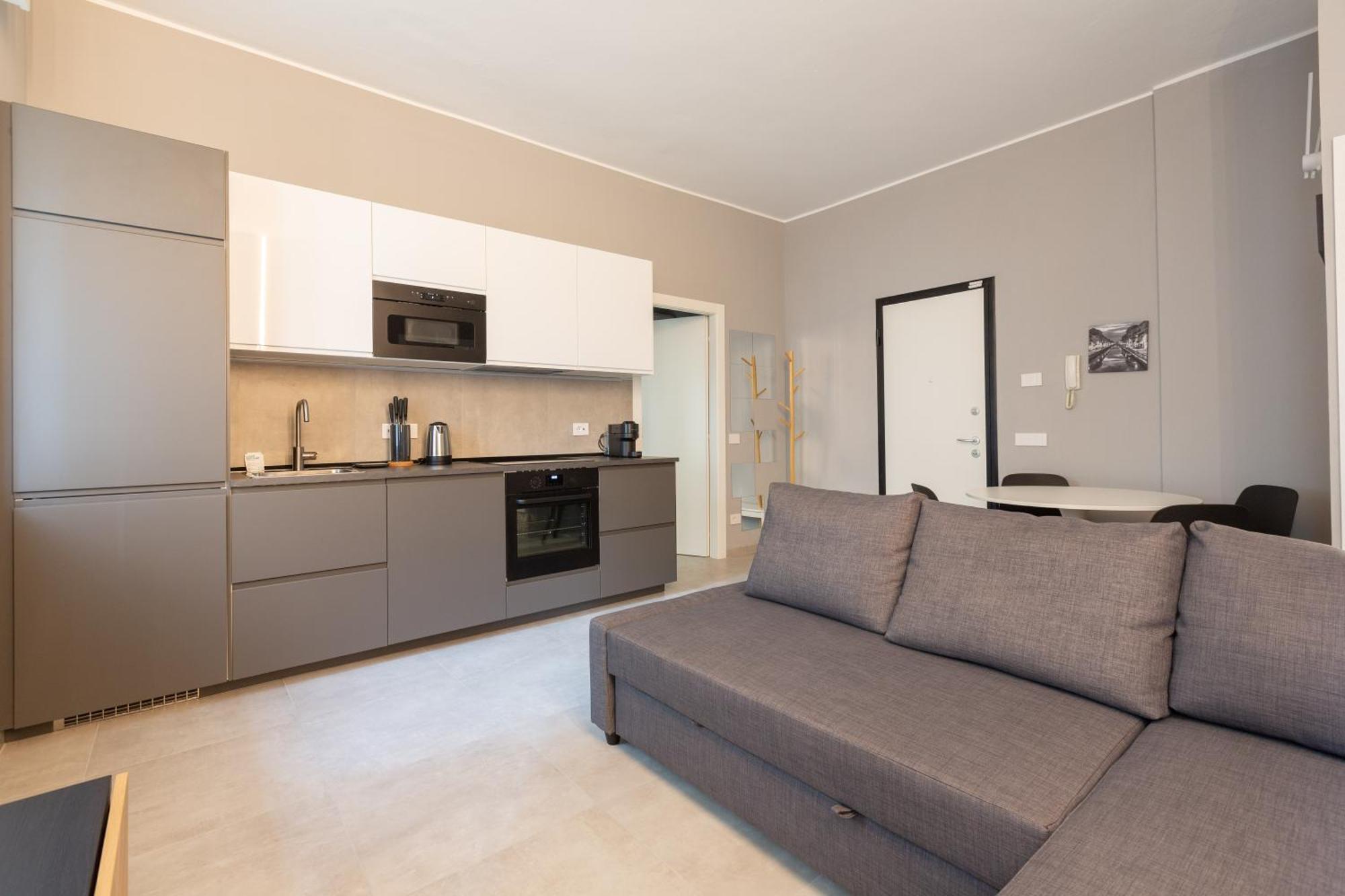 Marche Charming Flat Apartment Milan