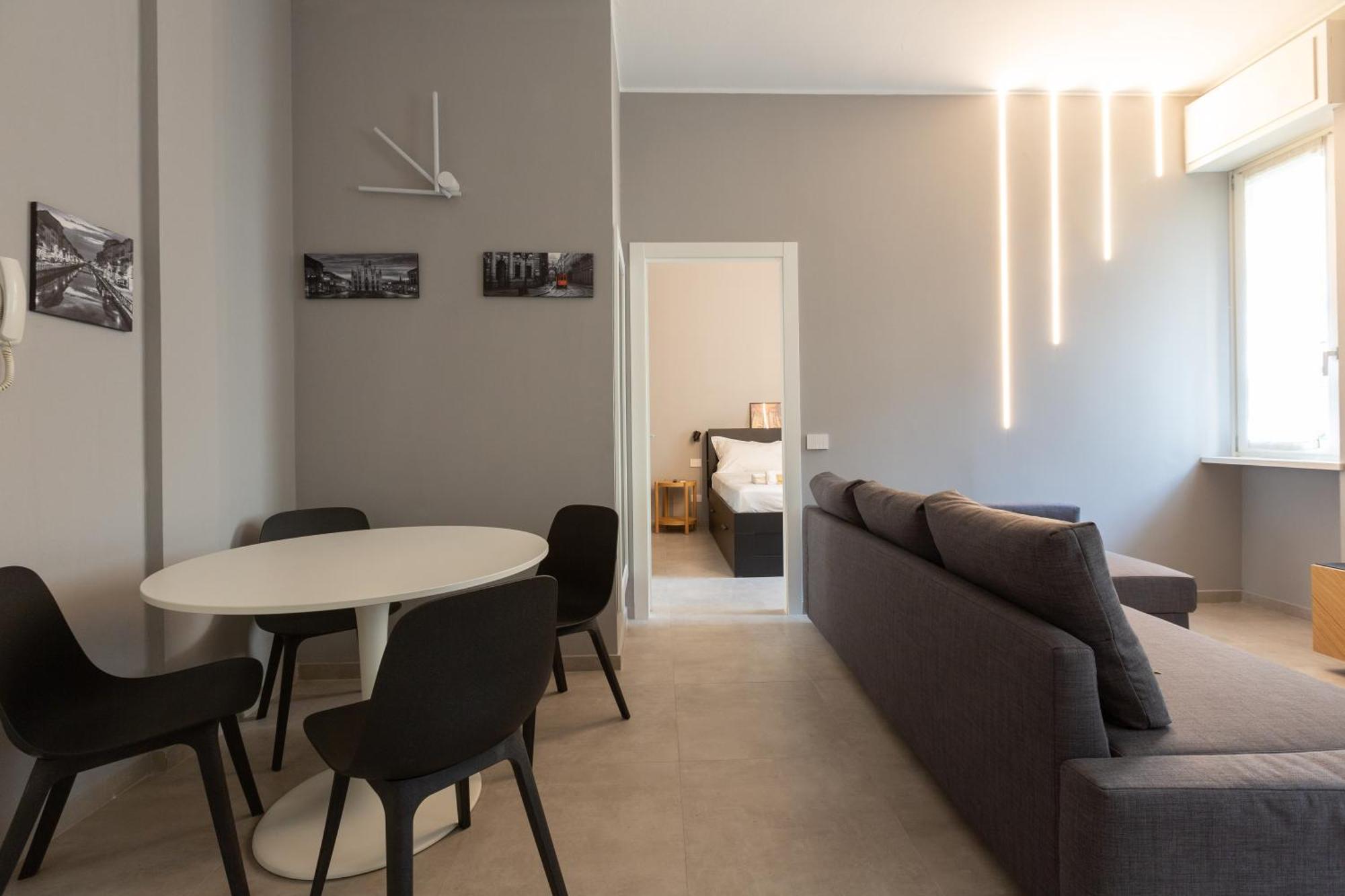 Apartment Marche Charming Flat Milan