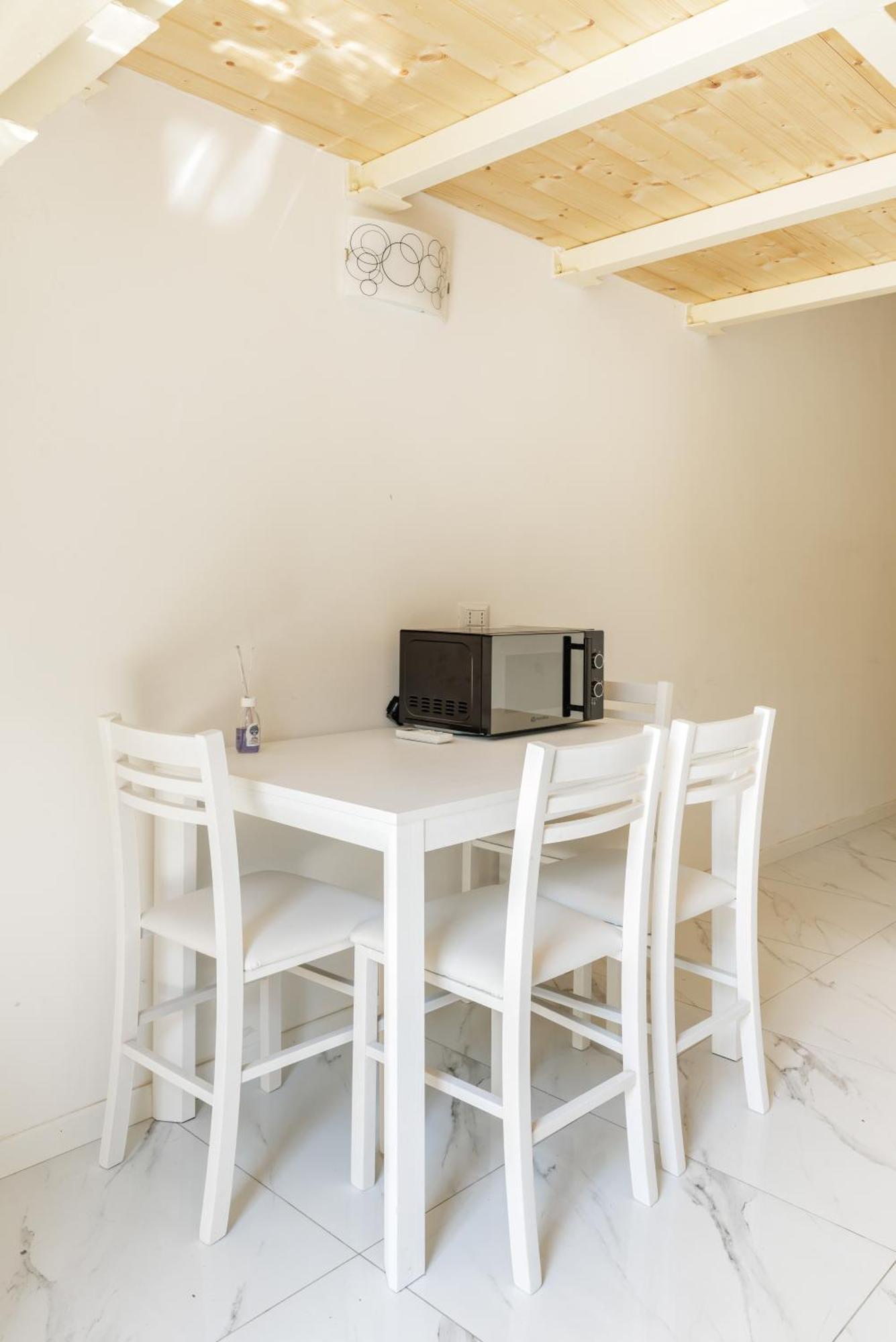 Cozy 2 Bedrooms, 10 Min For Centre, 3 From Linate Apartamento Milão