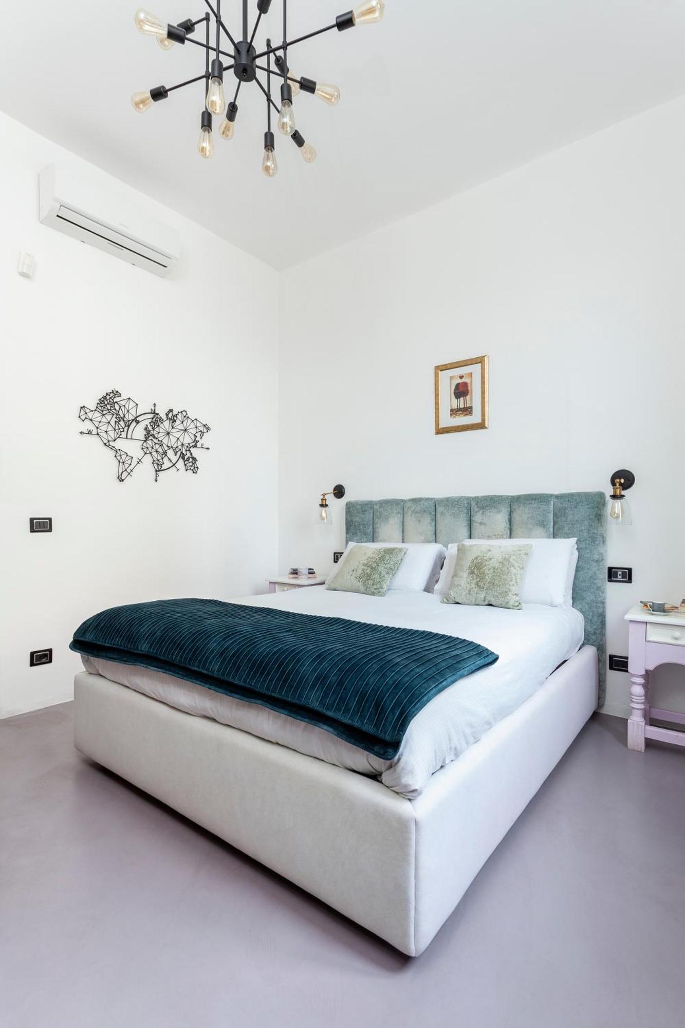 Apartment Stylish Industrial Flat Mailand