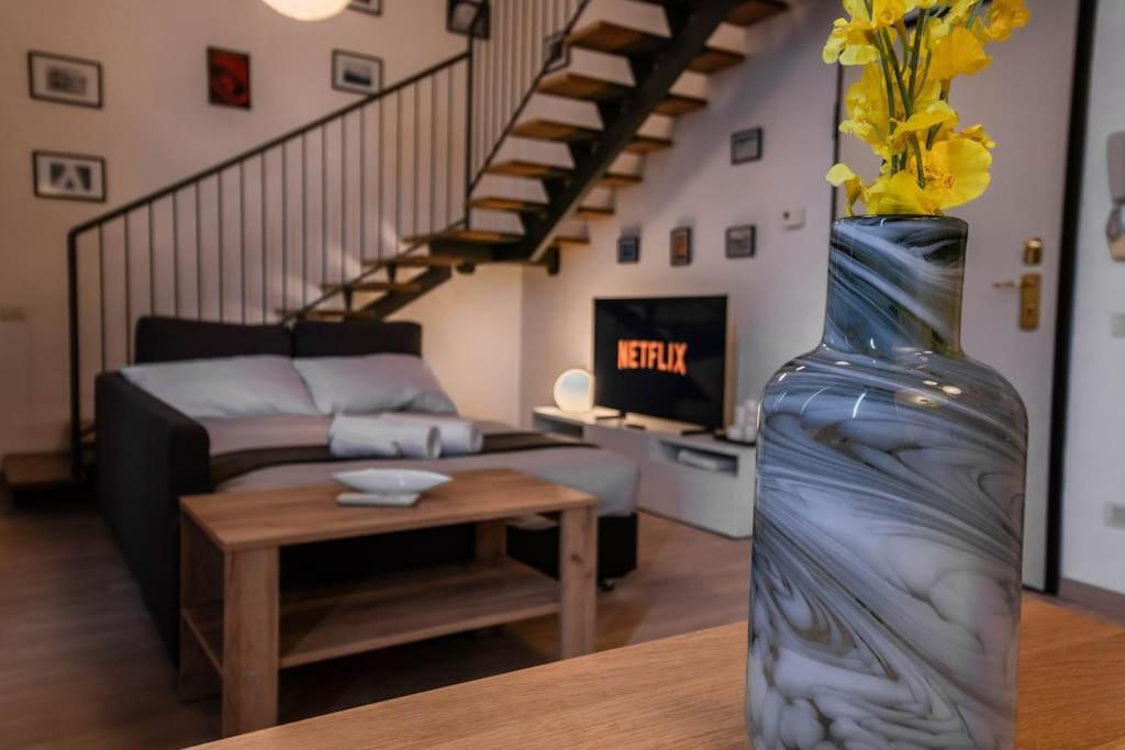 Cozy Loft - Luxury And Quiet Apartment