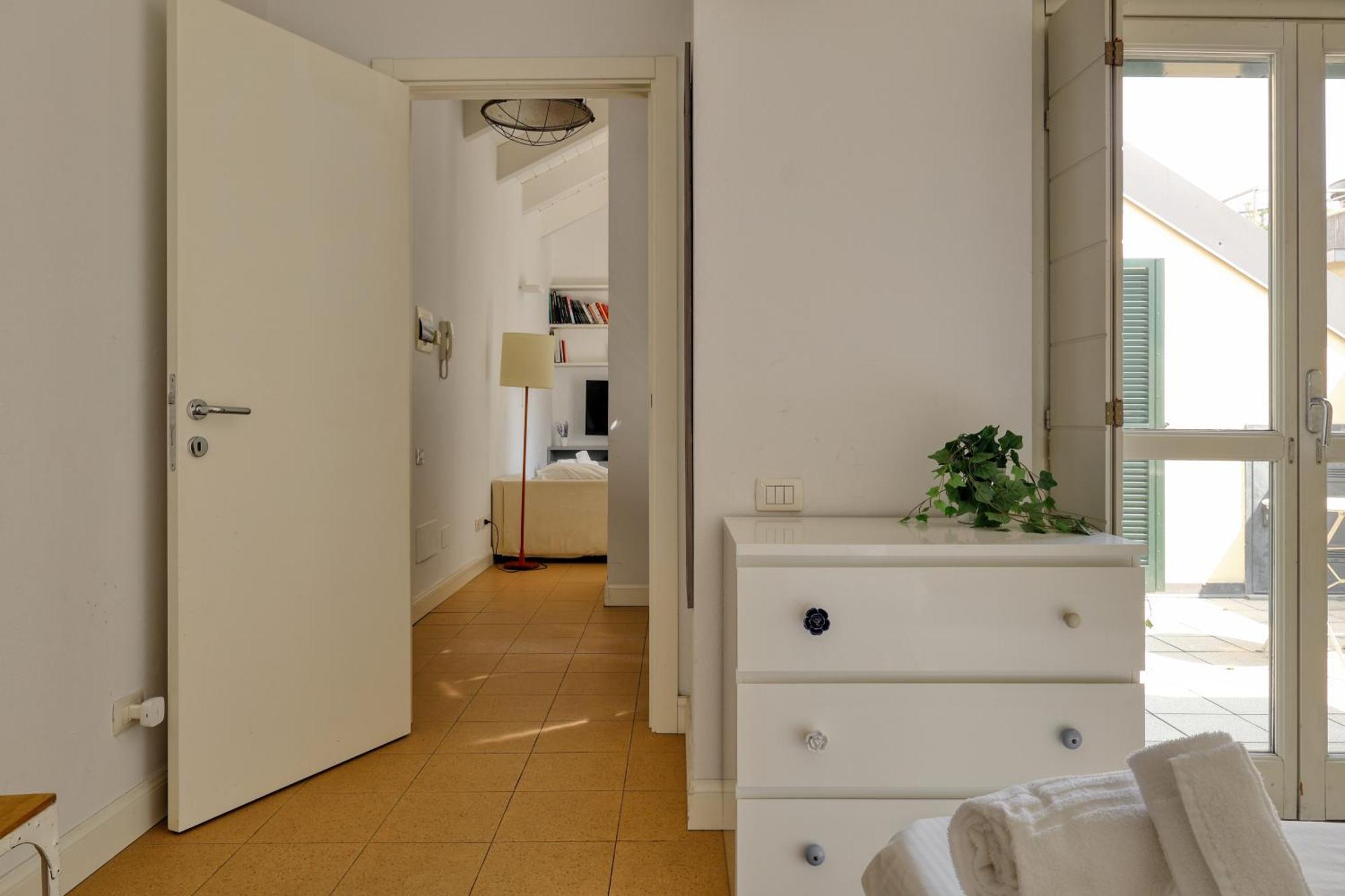Apartment Joivy Cosy 1br Flat Near Sempione Park