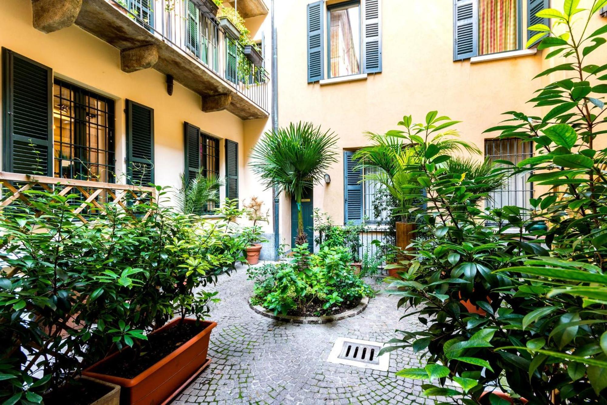 Lovely In The Hearth Of Brera By Rentopolis Apartamento Milão