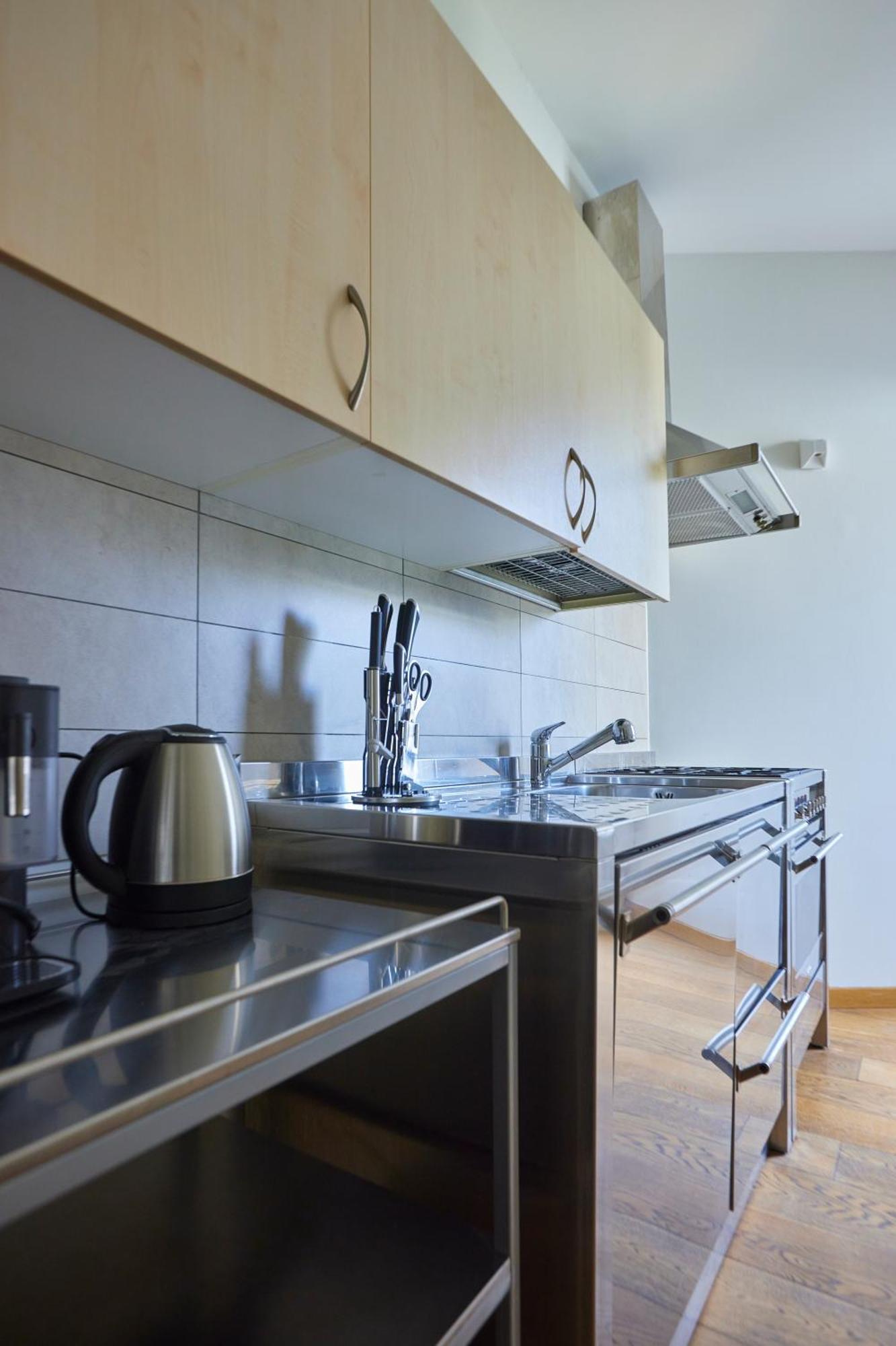 Garibaldi Oasis Retreat - Awesome Location In The Modern Apartamento Milão