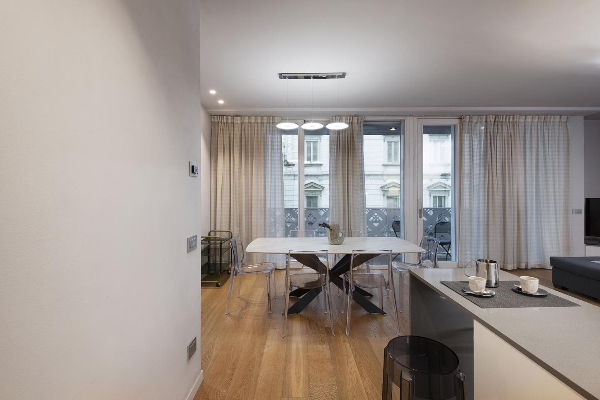 Fifty Eight Duomo Two Bedrooms Apartment *