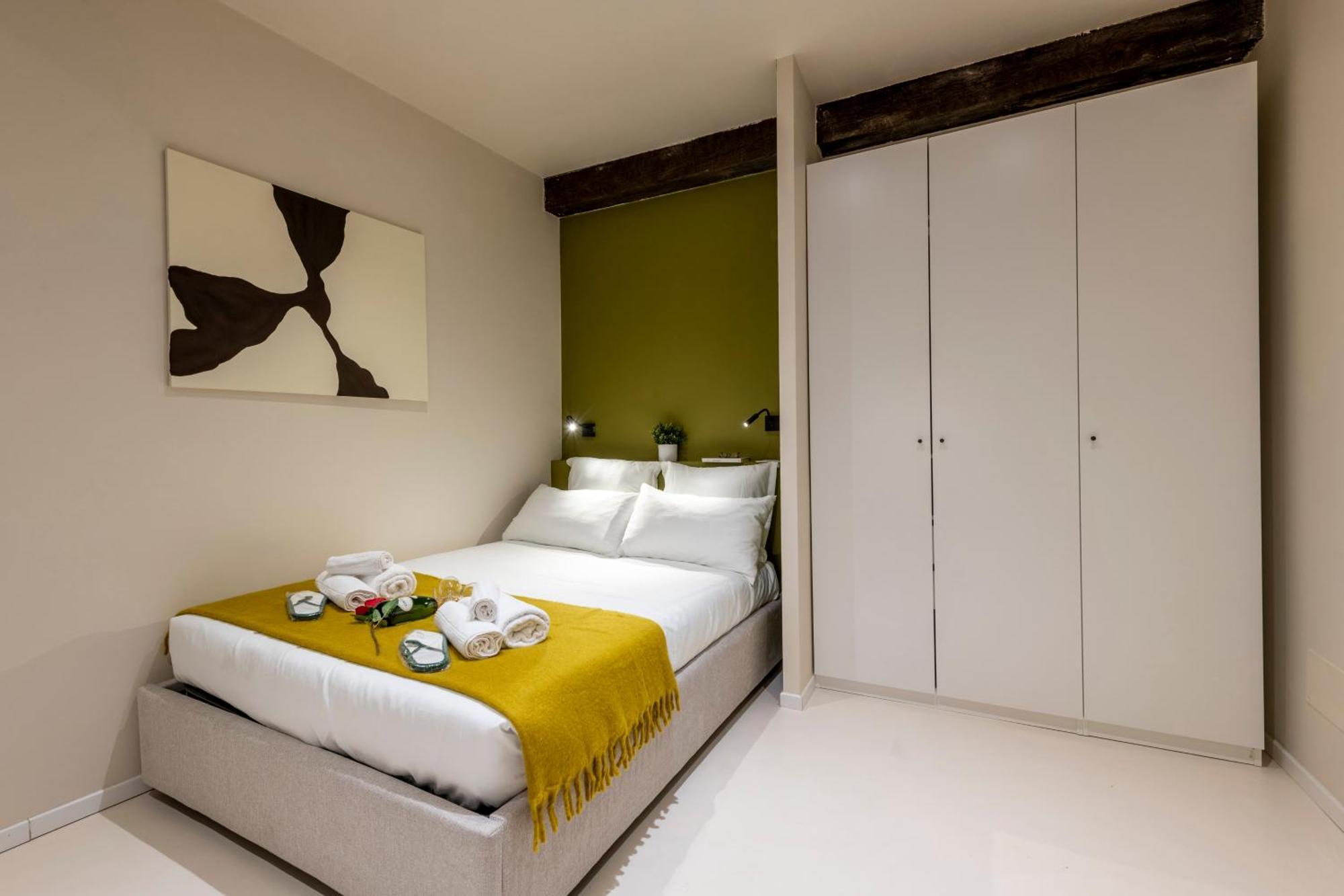 Apartment Pontaccio, 4 - In The Art District *