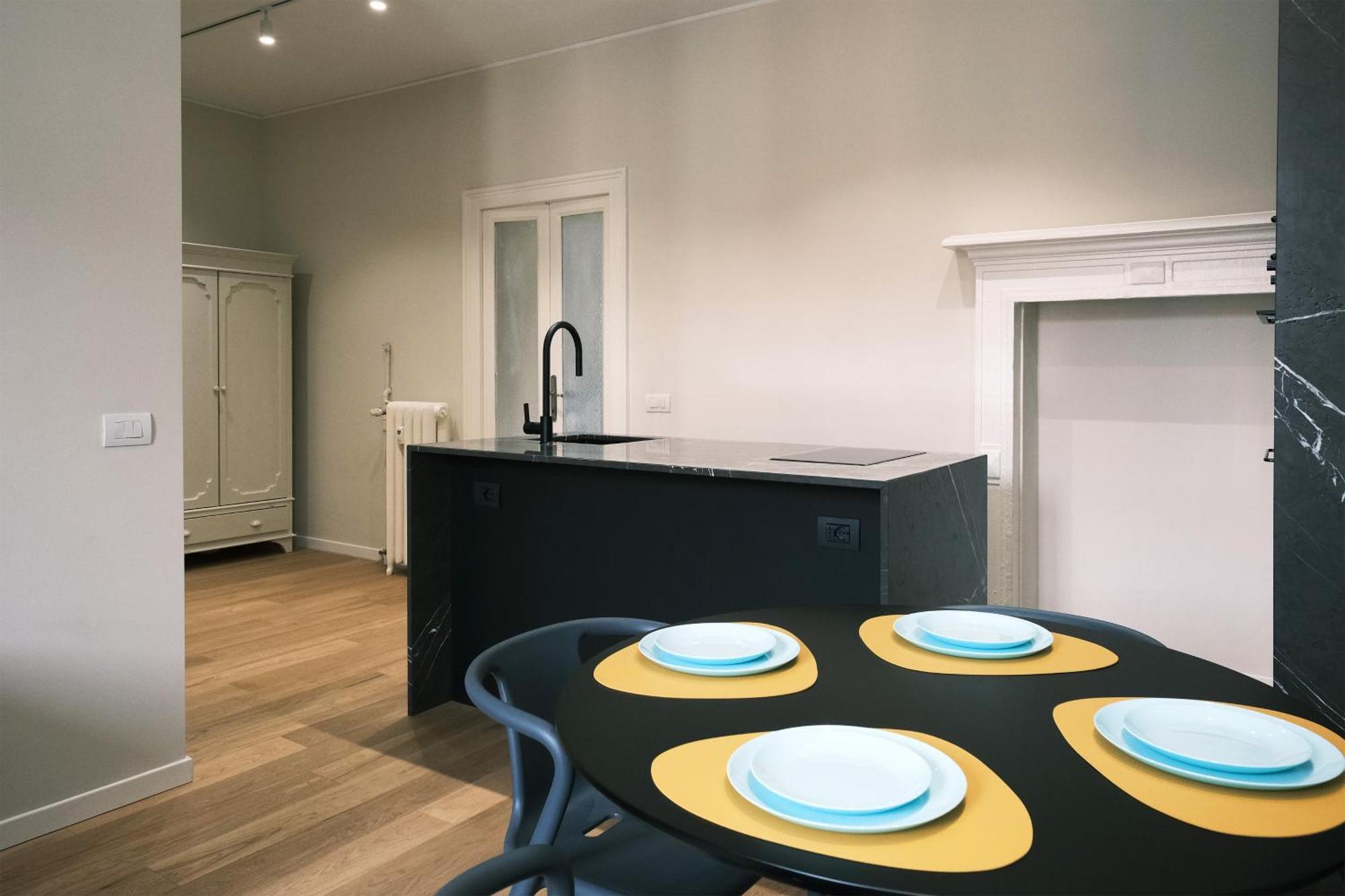 Comecasa Fashion In Via Mantova Apartment