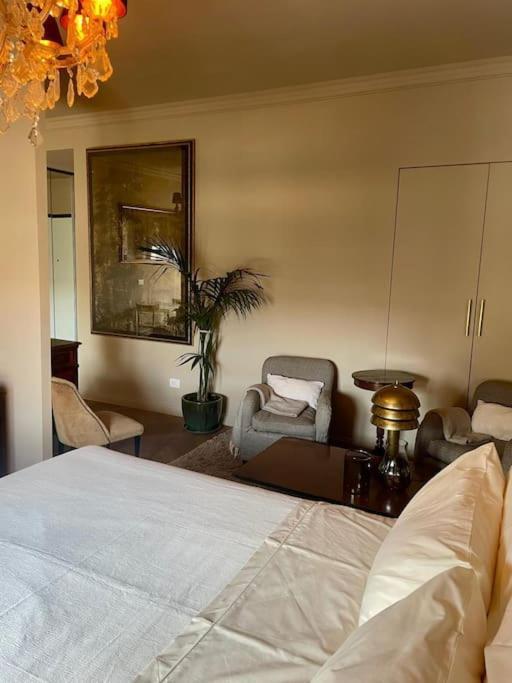 Apartment Stazione A 3 Min-filzi 41 *