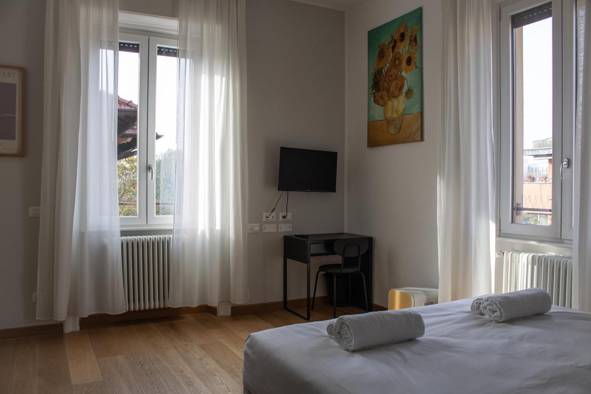 Gasthof Rrrapido Holy And - Via Sardegna