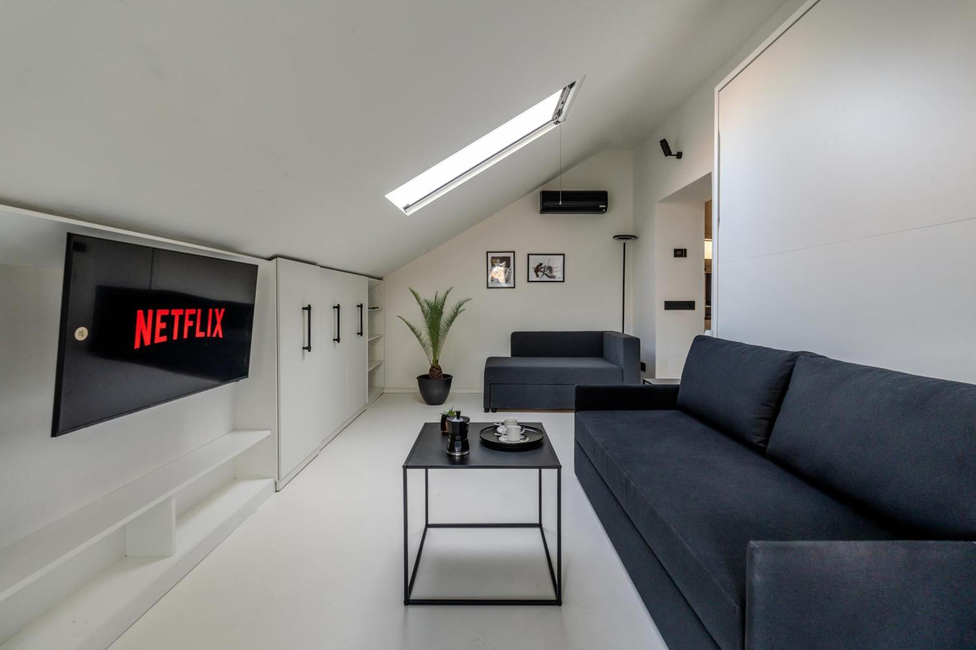 Navigli - Design With Private Terrace * Milão