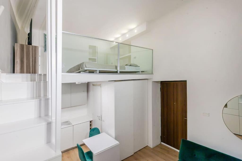 Elegante Pied-a-terre Stile & Comodita A Mailand