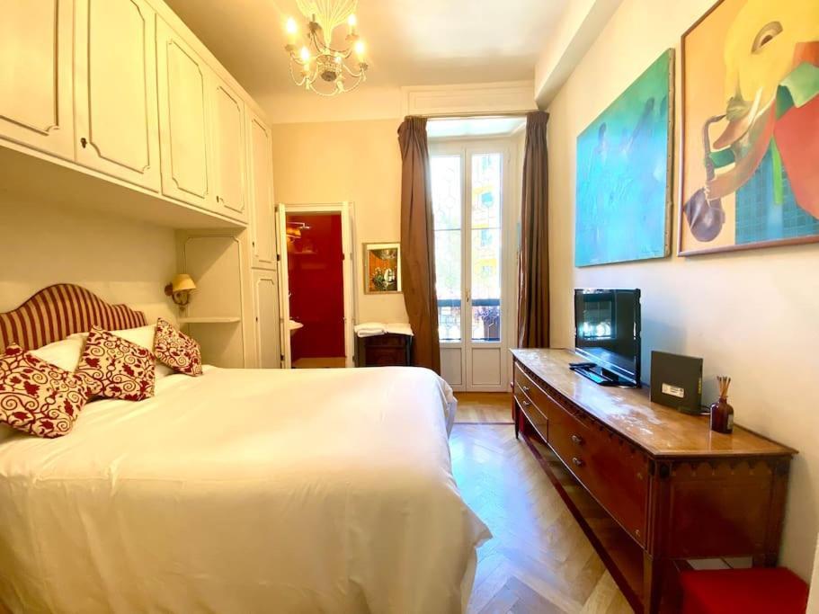 Apartamento In The Citylife Area, *
