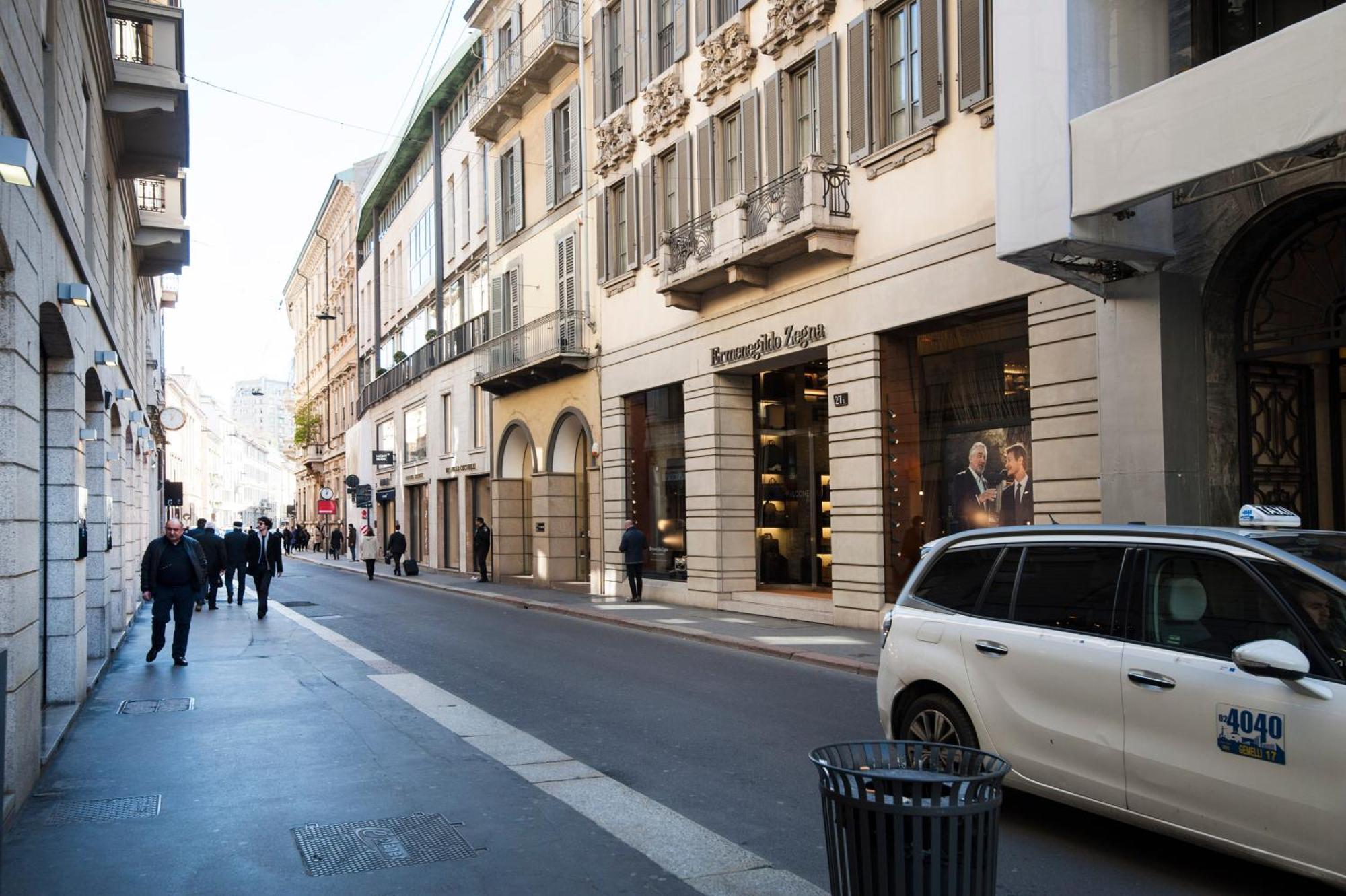 Apartment Montenapoleone In The Heart Of - Location Possible Mailand