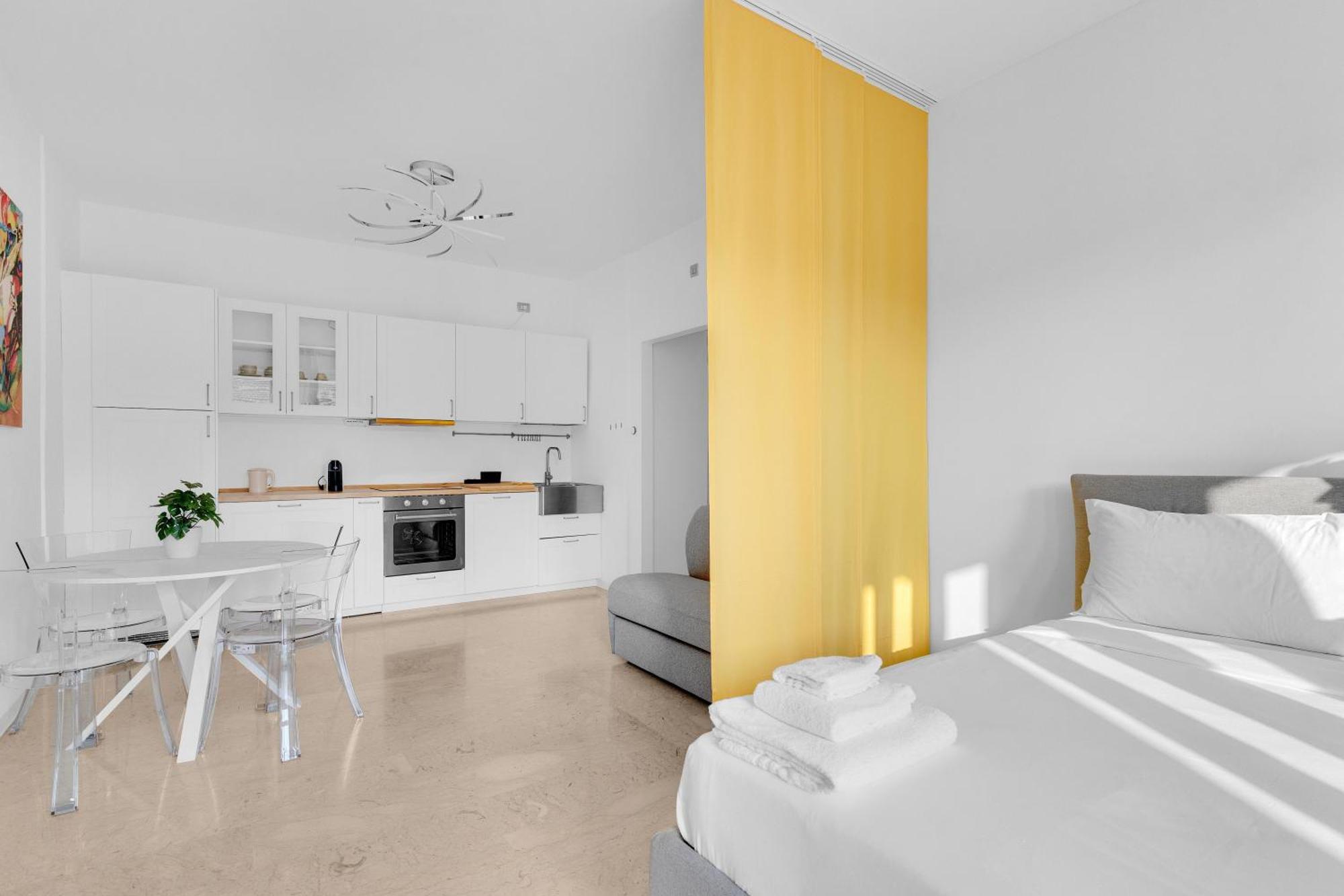 Yellow Flat Apartment
