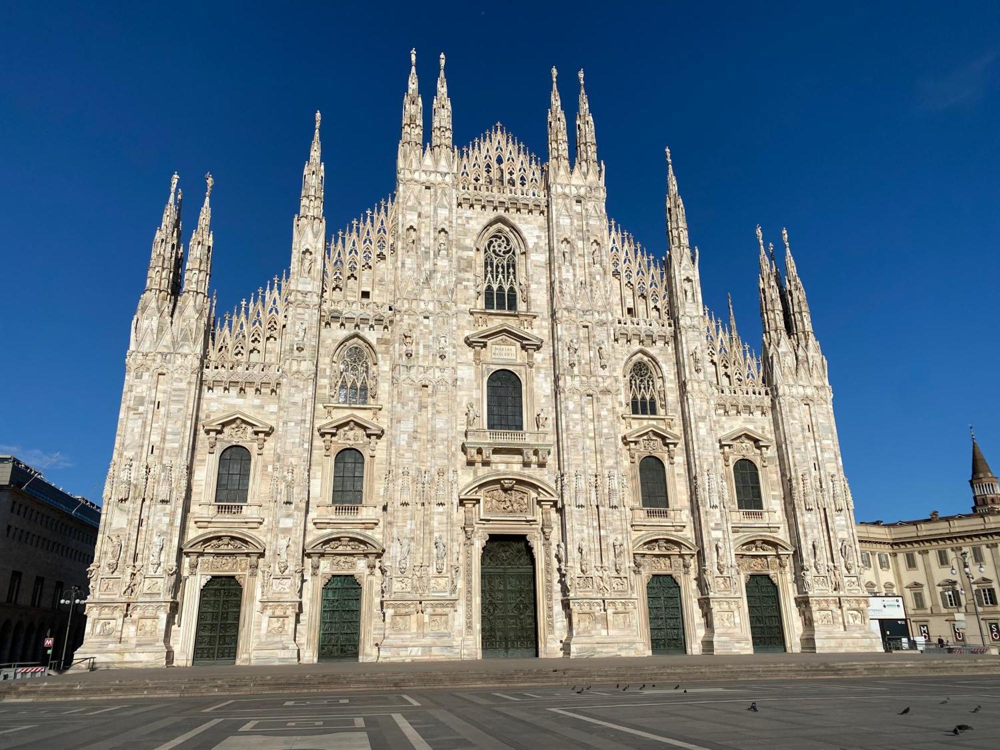 Apartamento Duomo Intero Milão