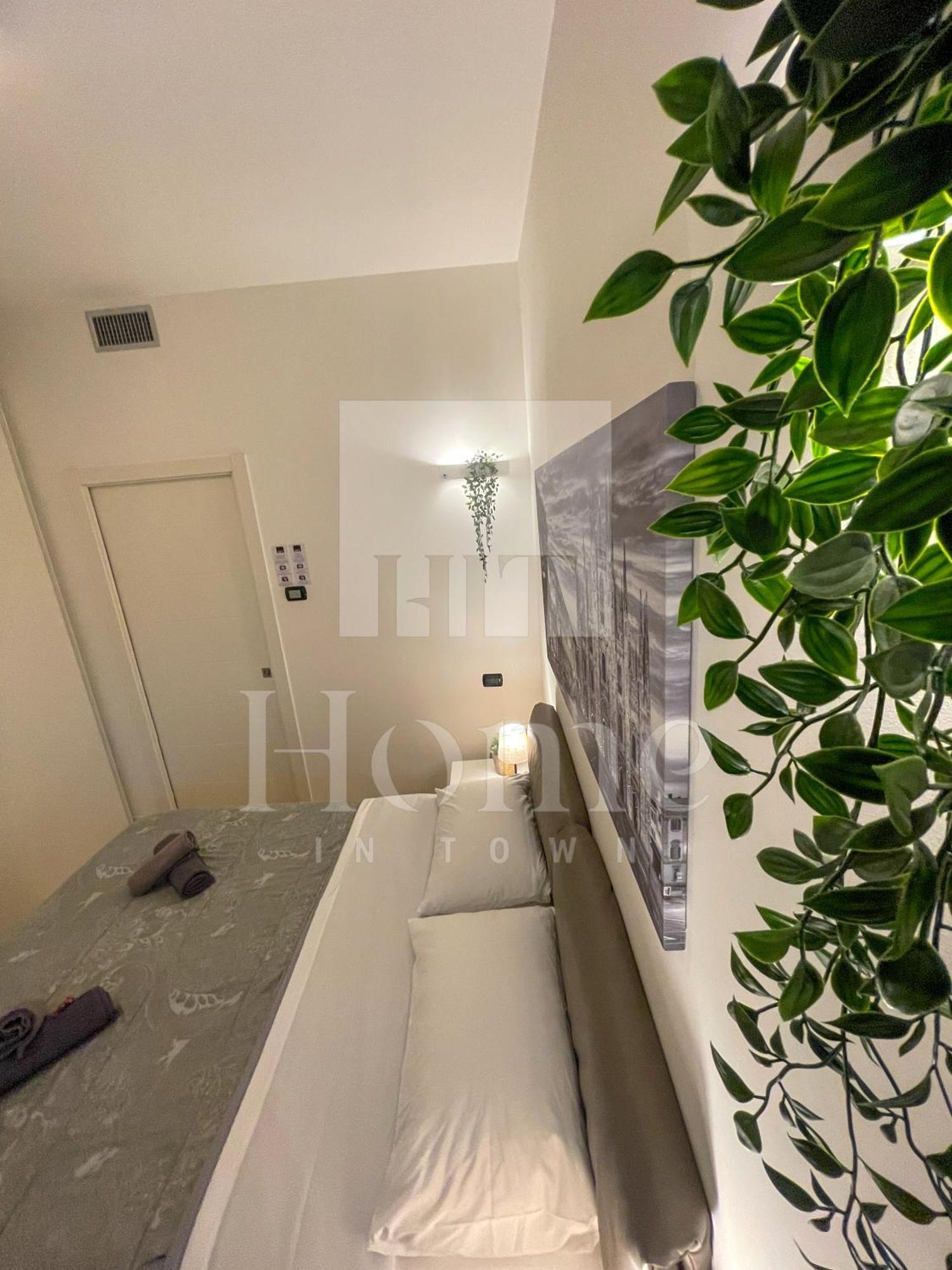 Apartment In Town - Porta Nuova District *