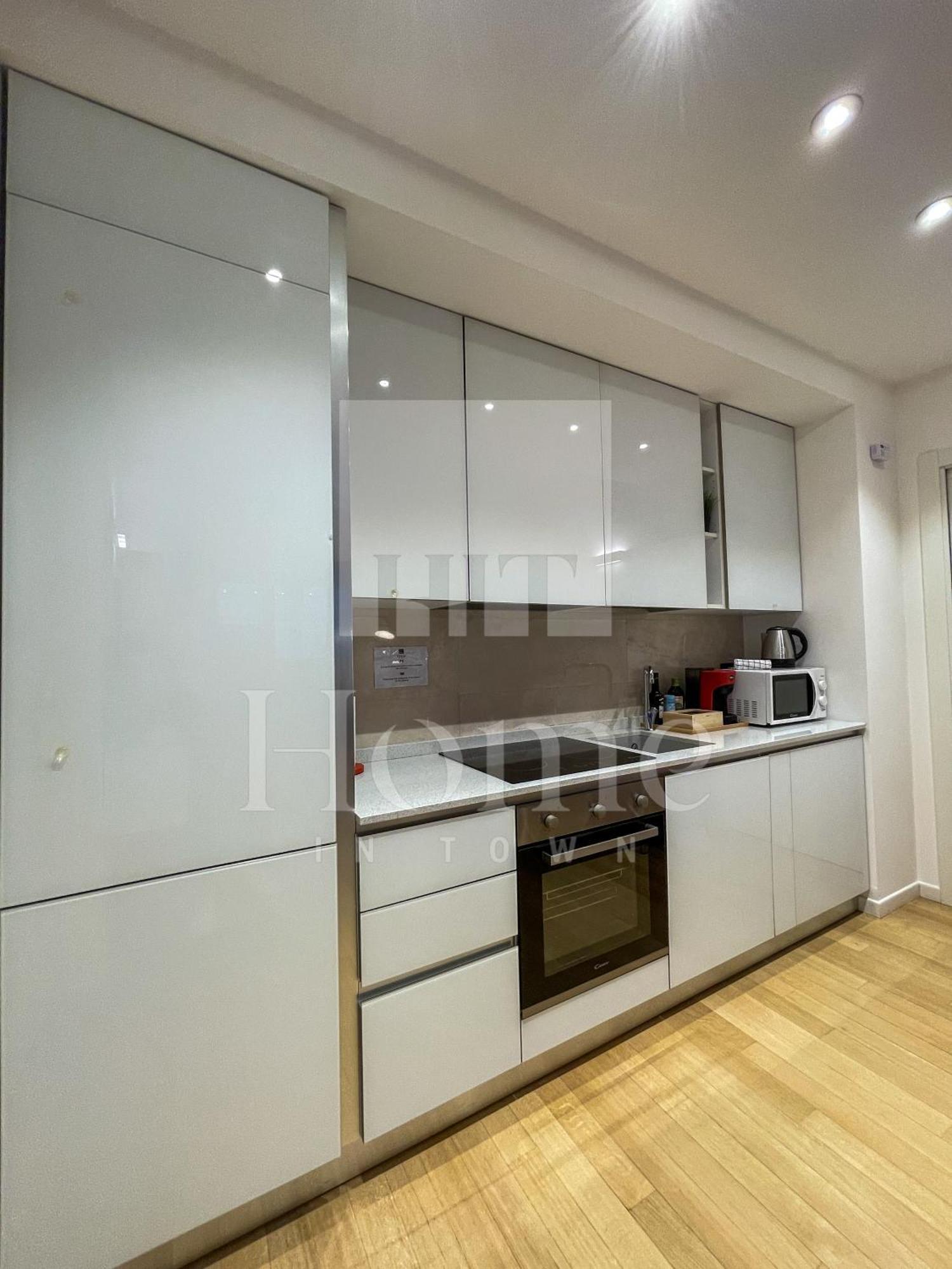 In Town - Porta Nuova District Apartment