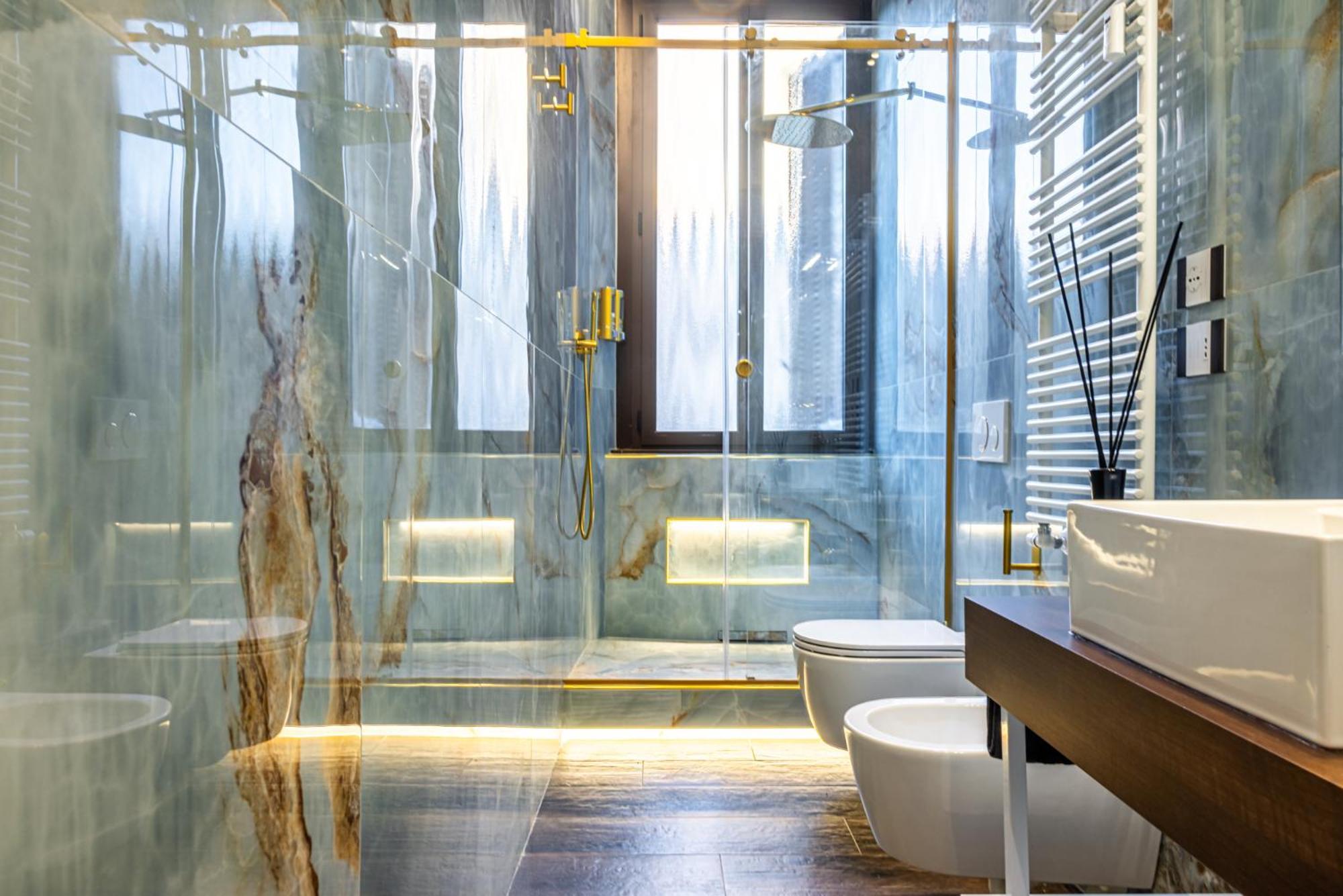 Station, Luxury & Modern With Comfort! * Mailand
