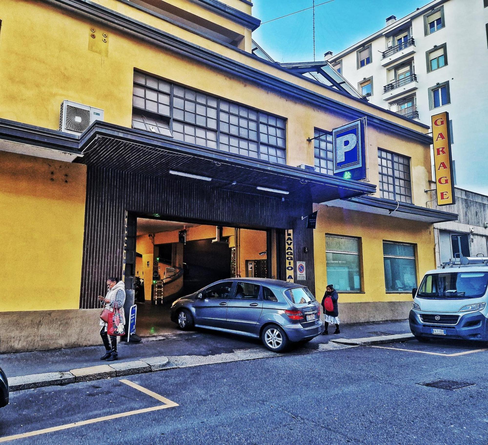 Apartment Loft Centro, 10 Min From Duomo *