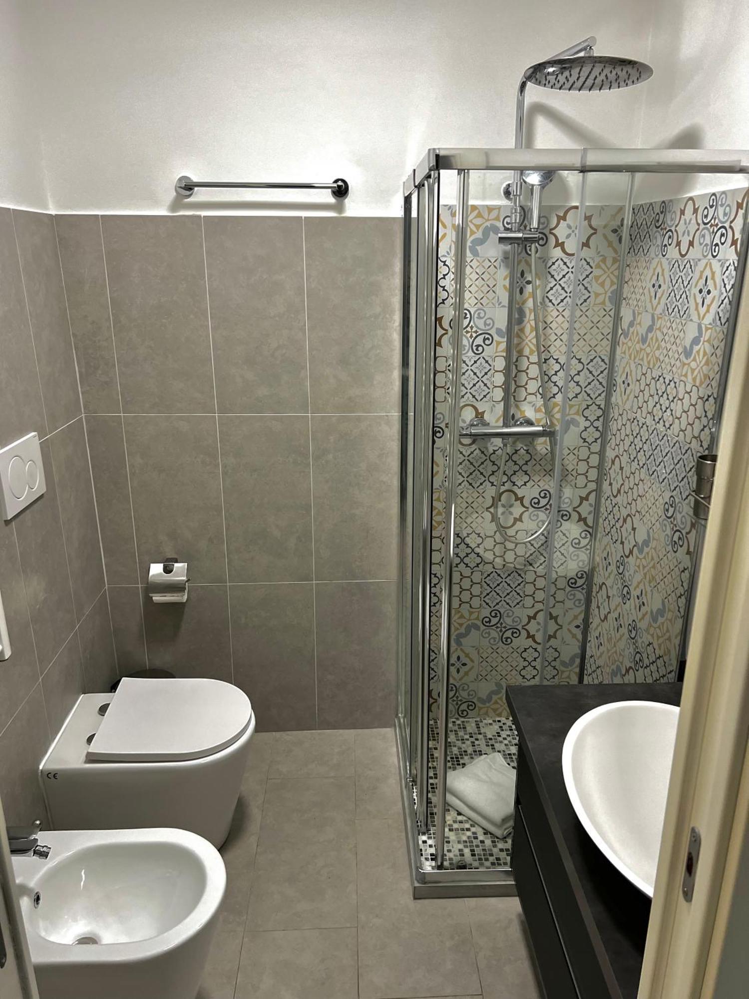Apartamento Moderno Vicino Al Centro E Bocconi Milão