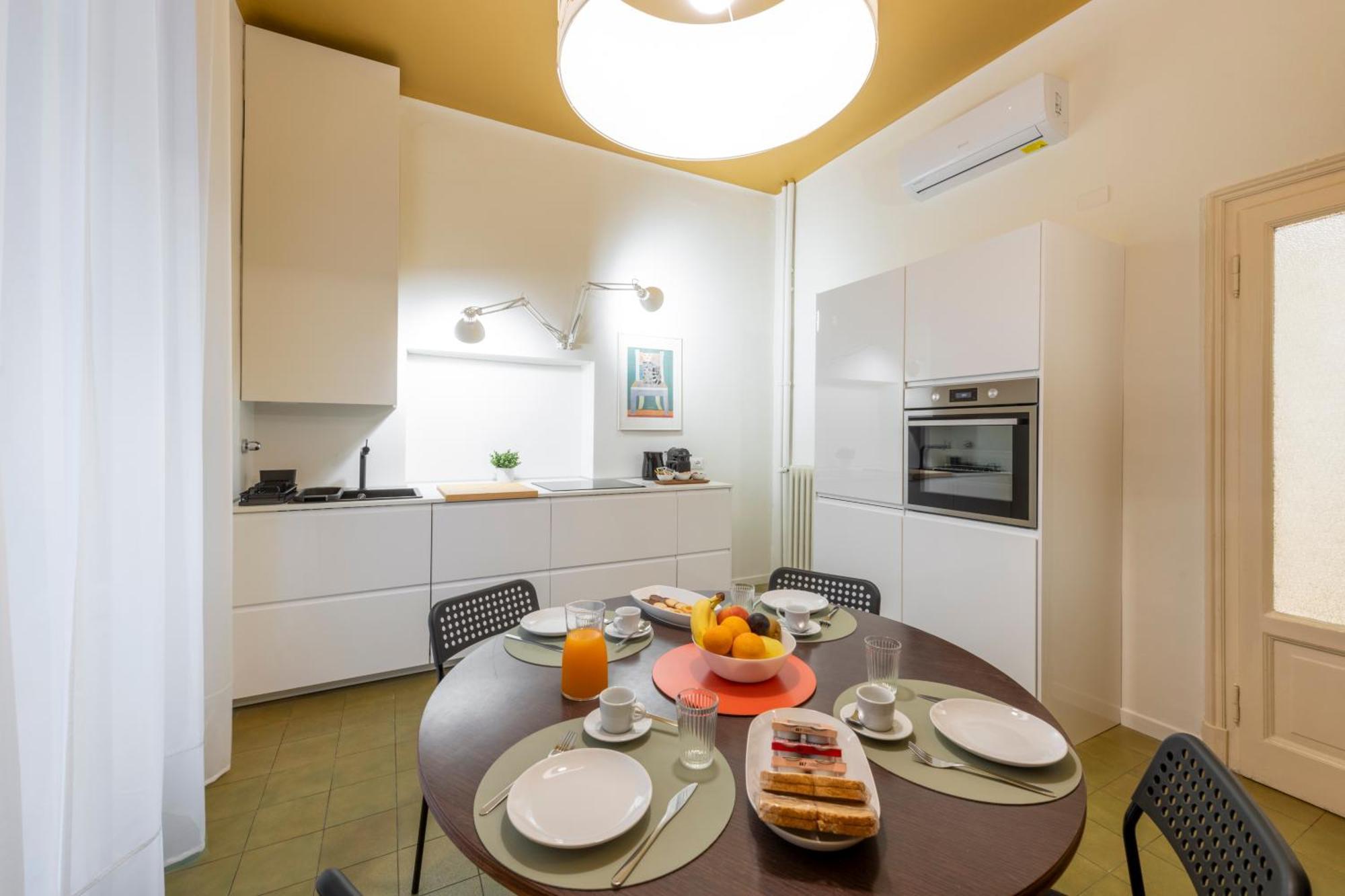 Apartamento Ercole Ferrario 12 - Ampio E Luminoso