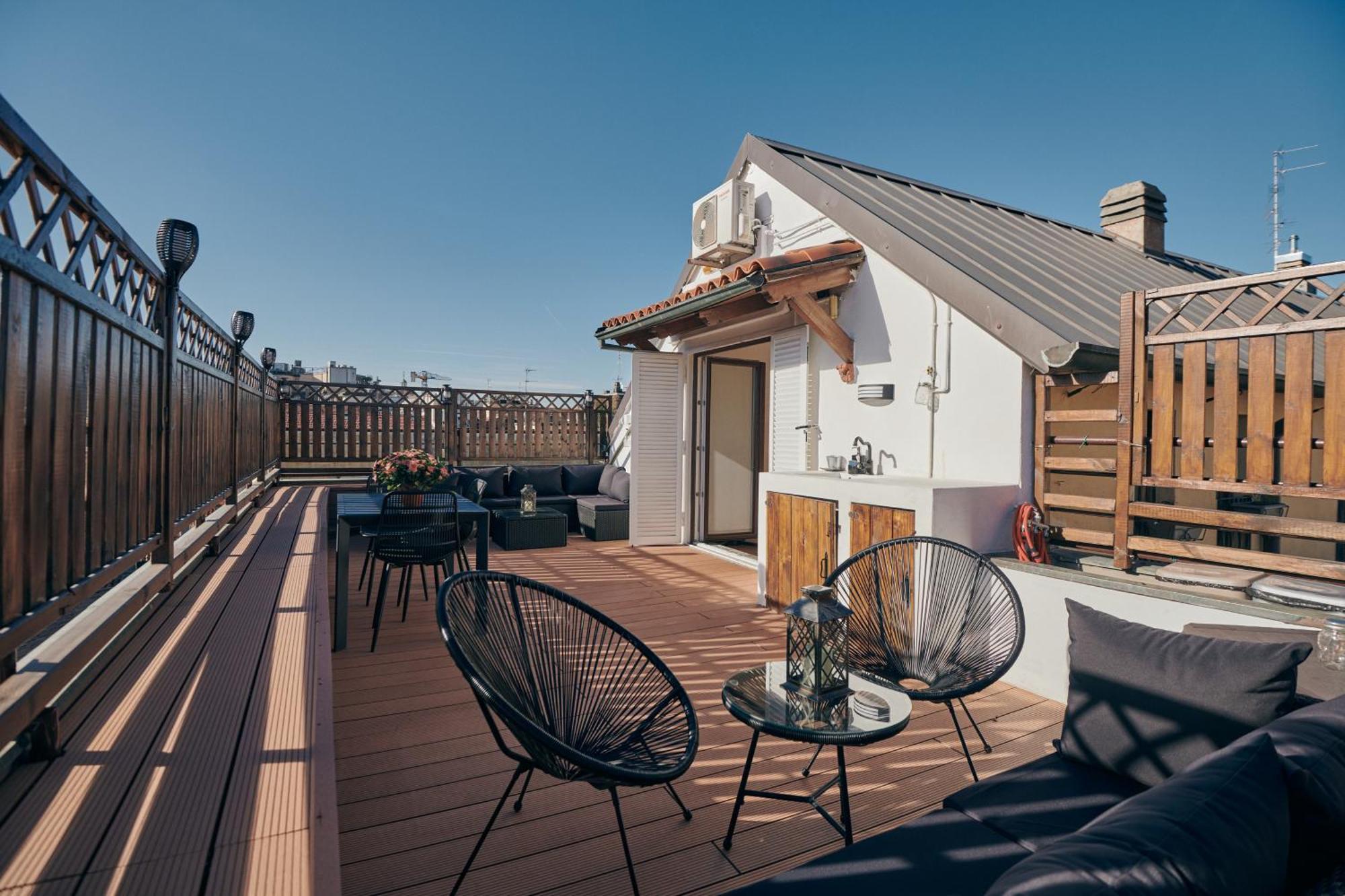 Apartment Sant'andrea Penthouse By Montenapoleone Living Mailand