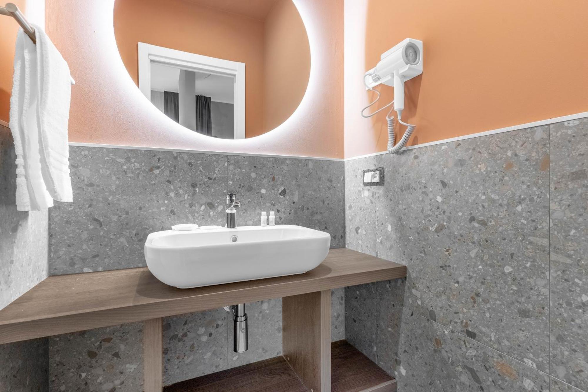 Hotel Torriani Foresteria Lombarda