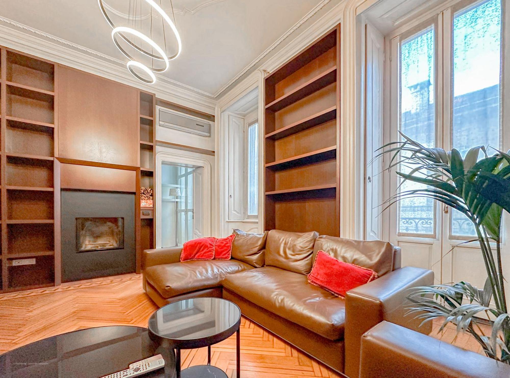 Apartment Dell'orso Luxury - 5 Mins From Montenapoleone Mailand