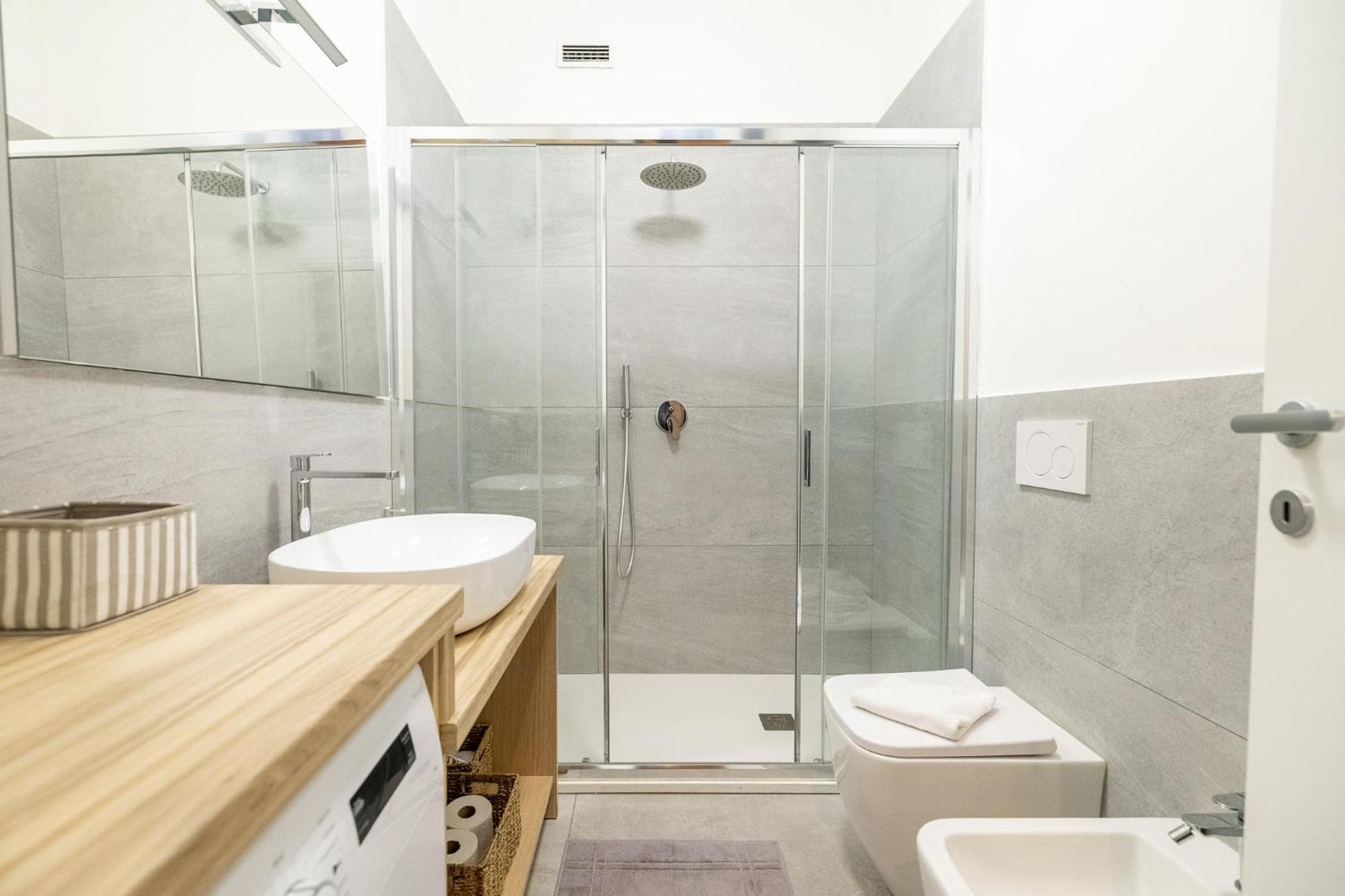 The Sixth Floor-brera Apartment *