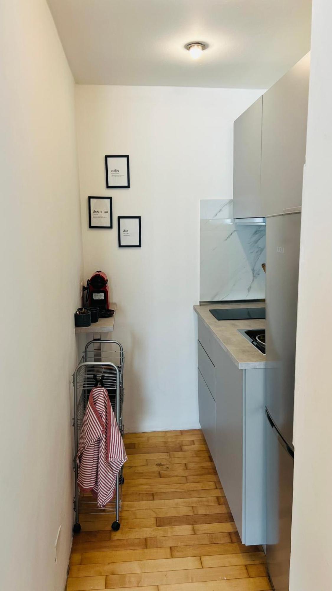 Ascanio Apartment, In The Heart Of Nightlife *