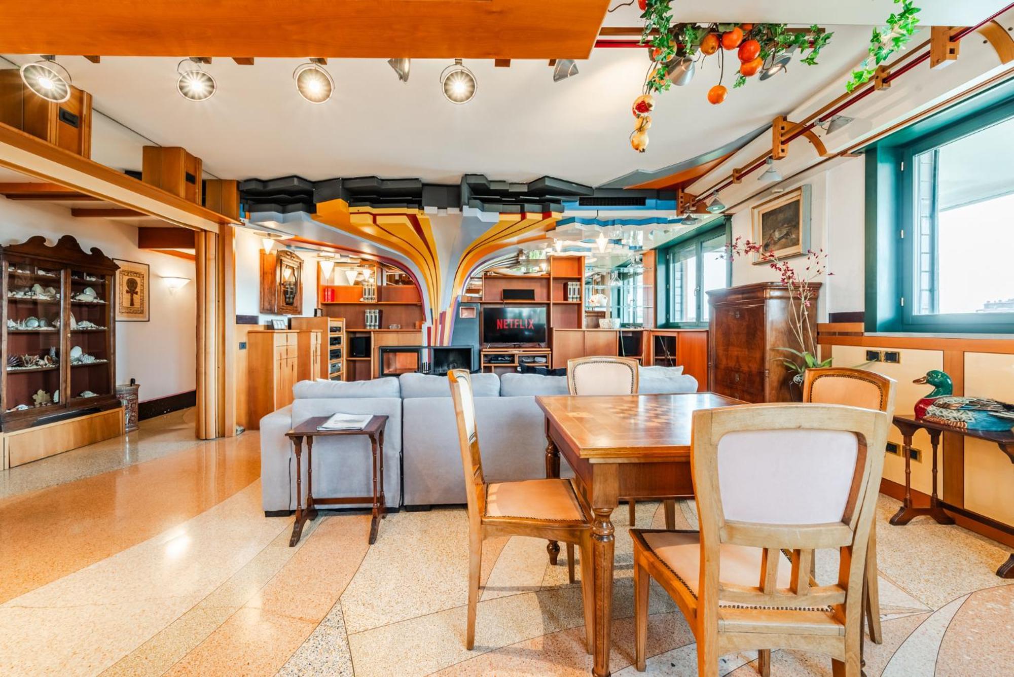 Holiday home Luxury Penthouse - Sauna, Garage, Office, Terrace *