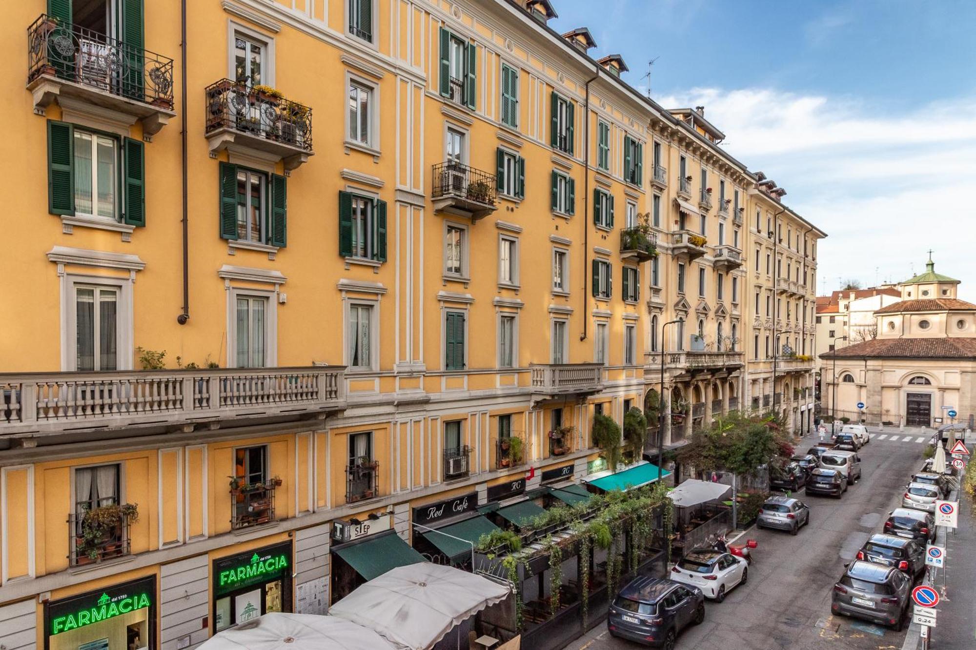Apartamento Via Lecco 6 *