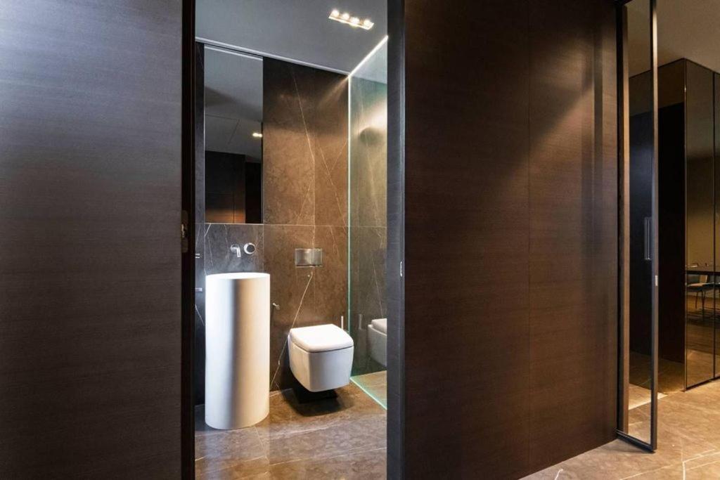 California Luxury Apartment *