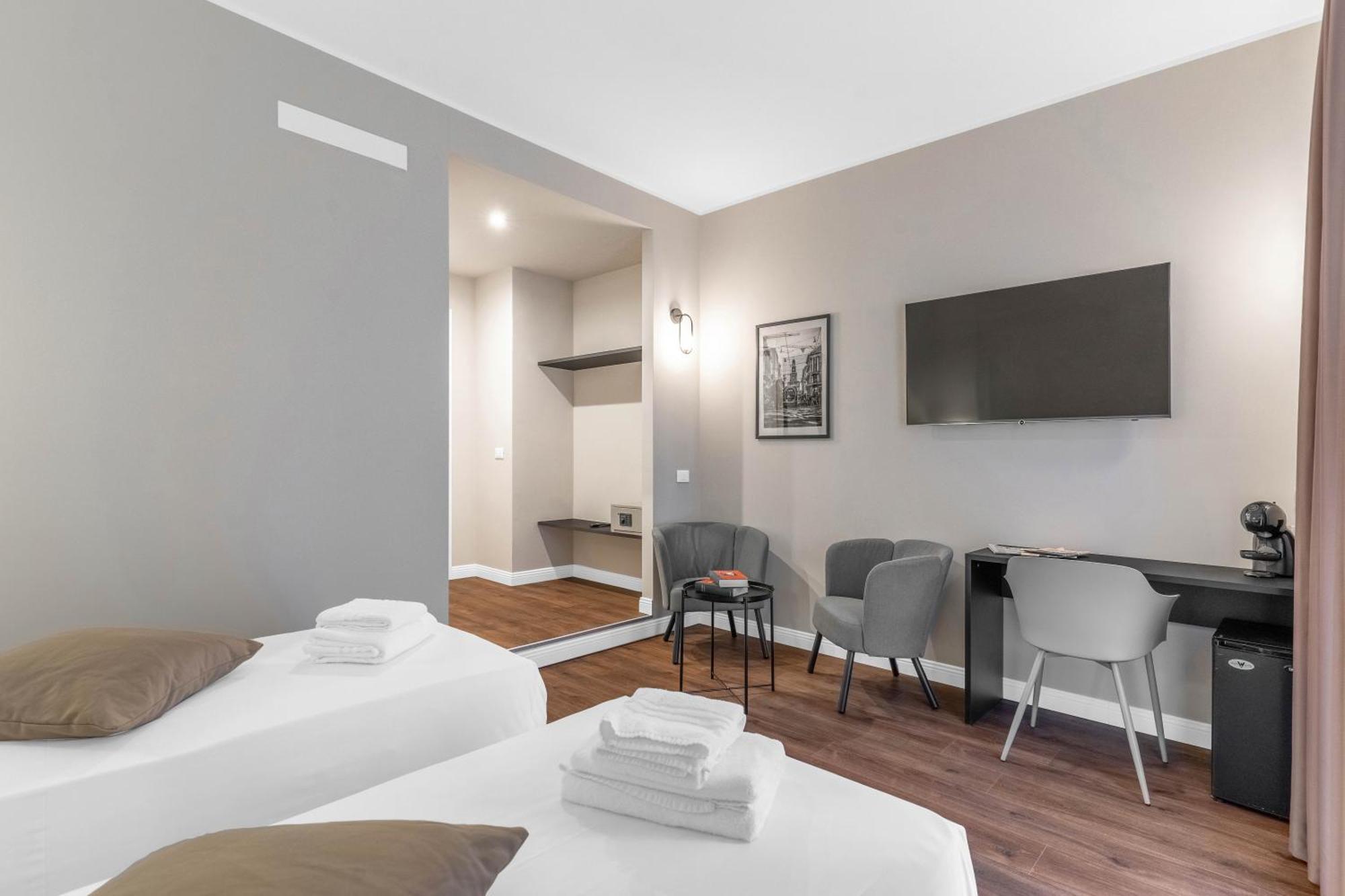 Torriani Foresteria Lombarda Hotel *