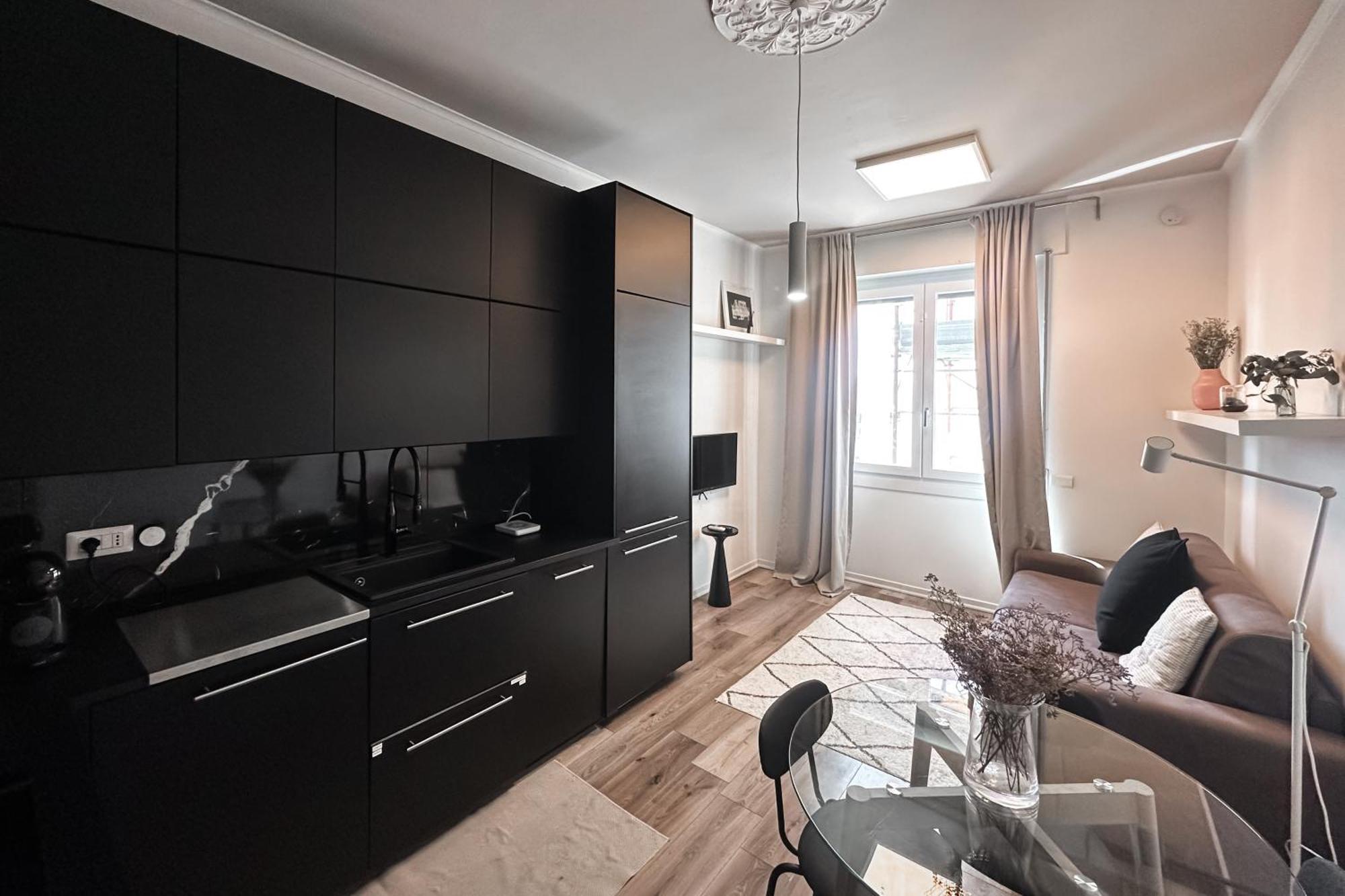 Elegante 80mq Vicino Sempione Apartment *