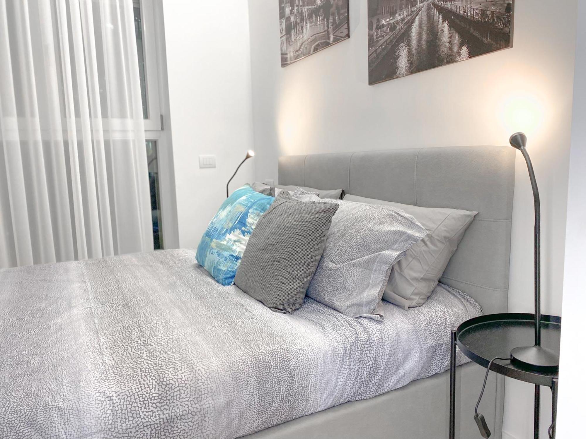 Apartment Cardano - 5 Min From Station