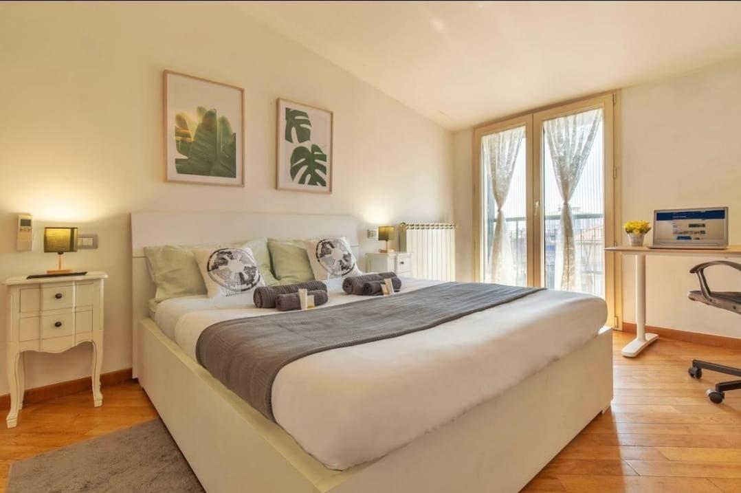 Apartment Unique & Strategic Flat, 50m From M4 Station Mailand
